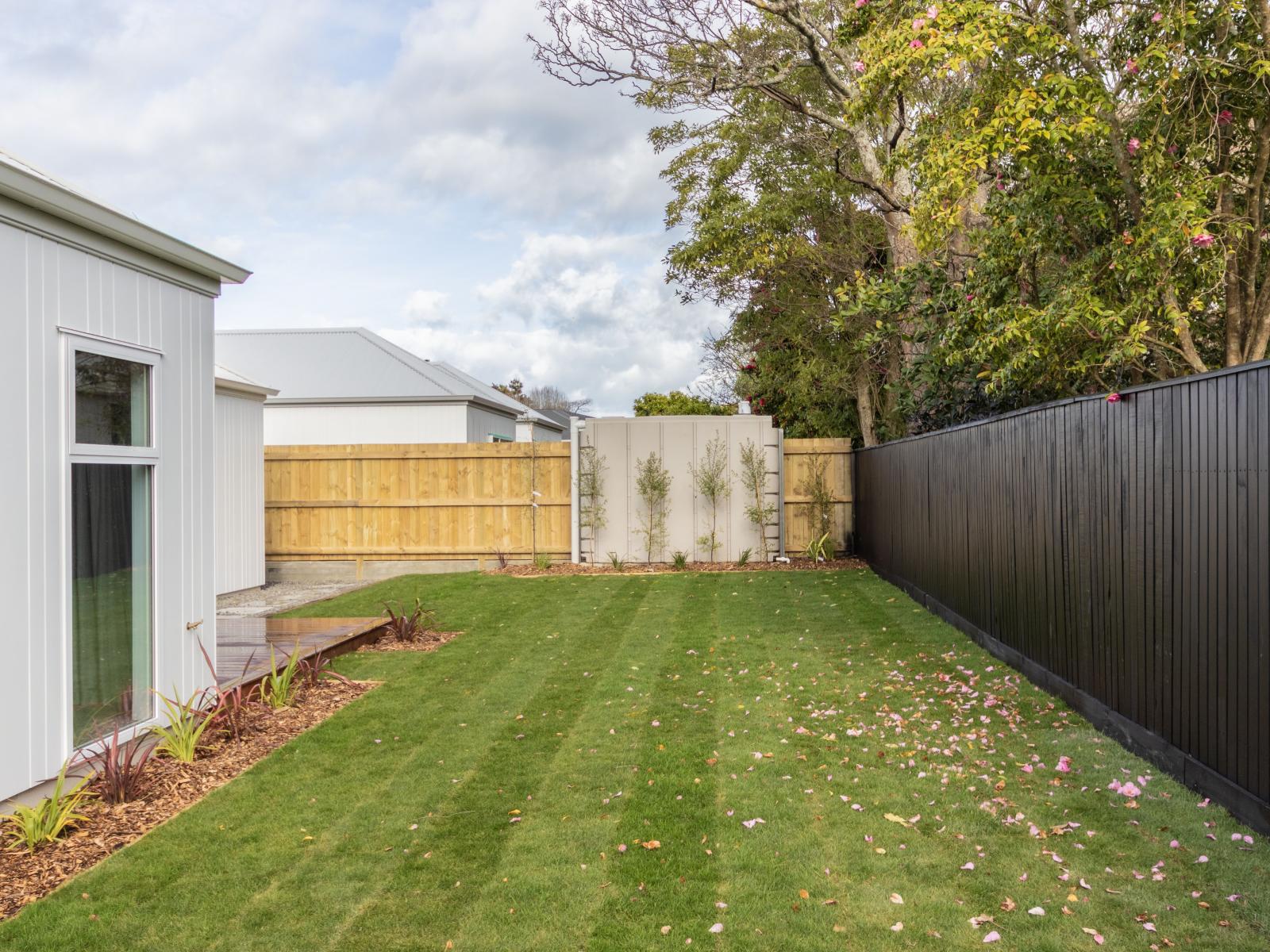 42B Batt Street, West End