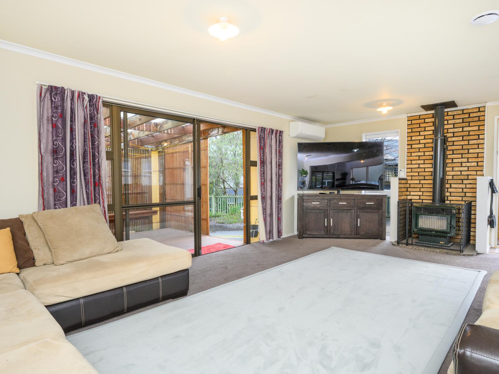 8 Craven Court, Ashhurst
