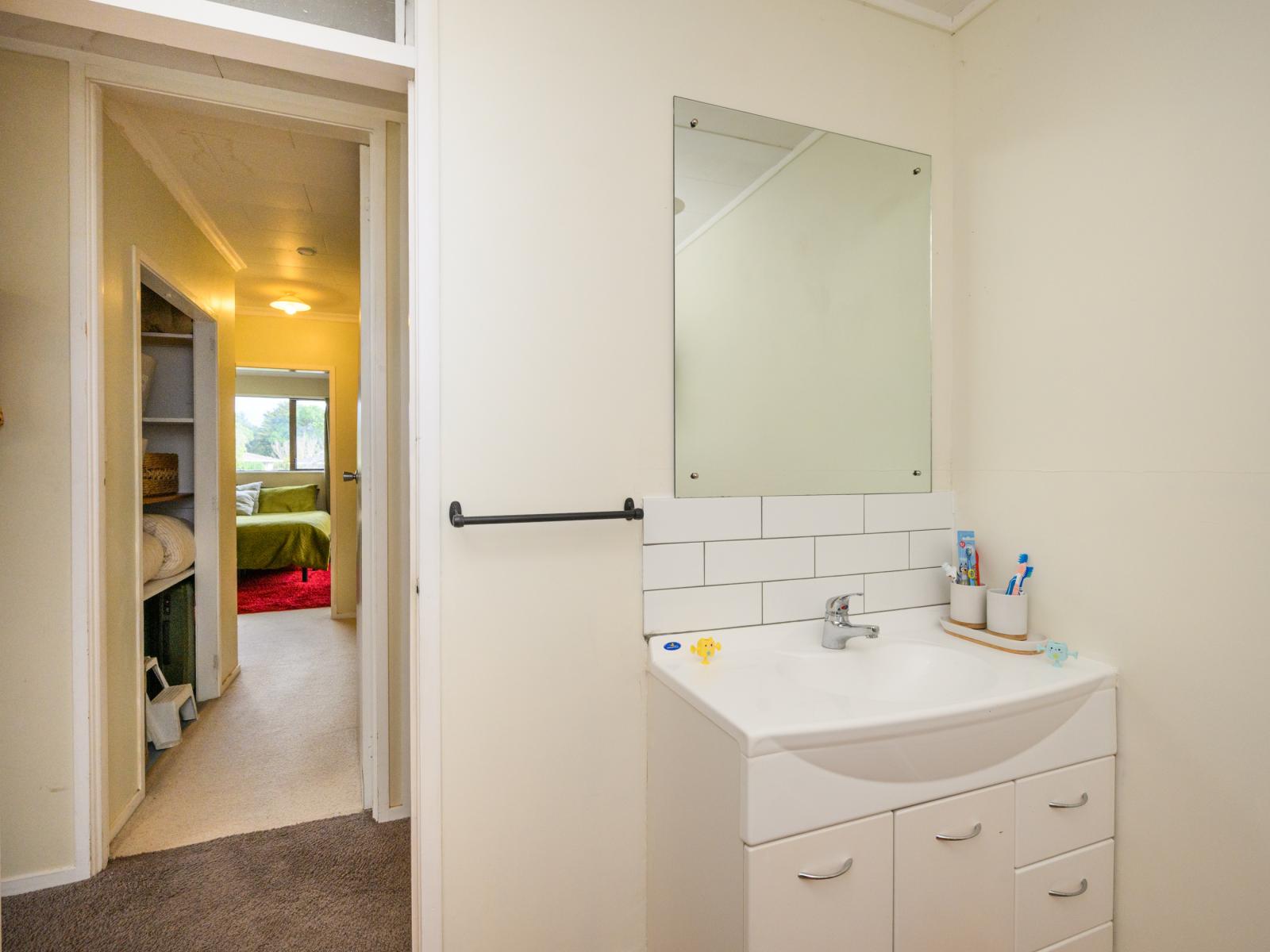 8 Craven Court, Ashhurst