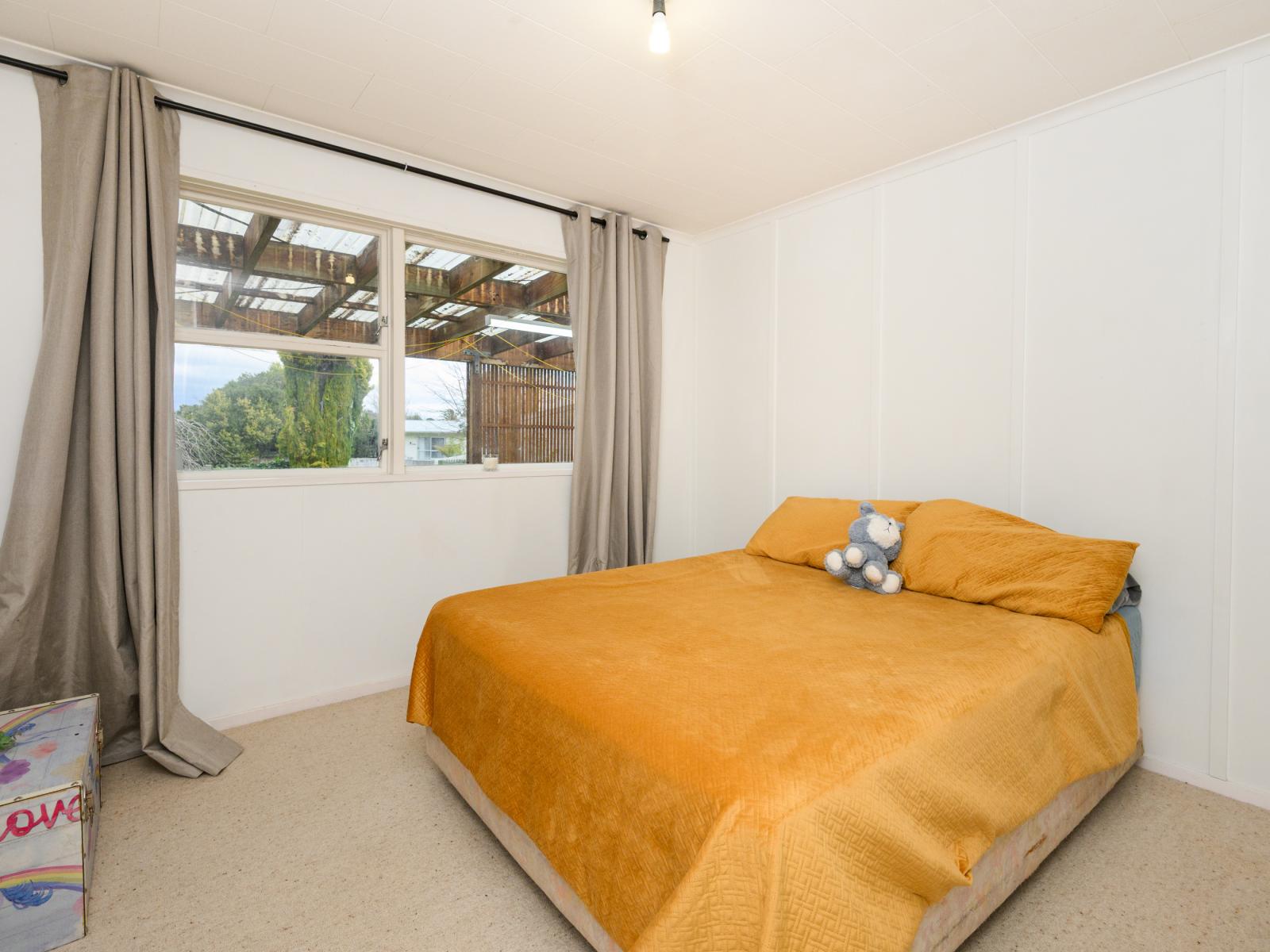 8 Craven Court, Ashhurst