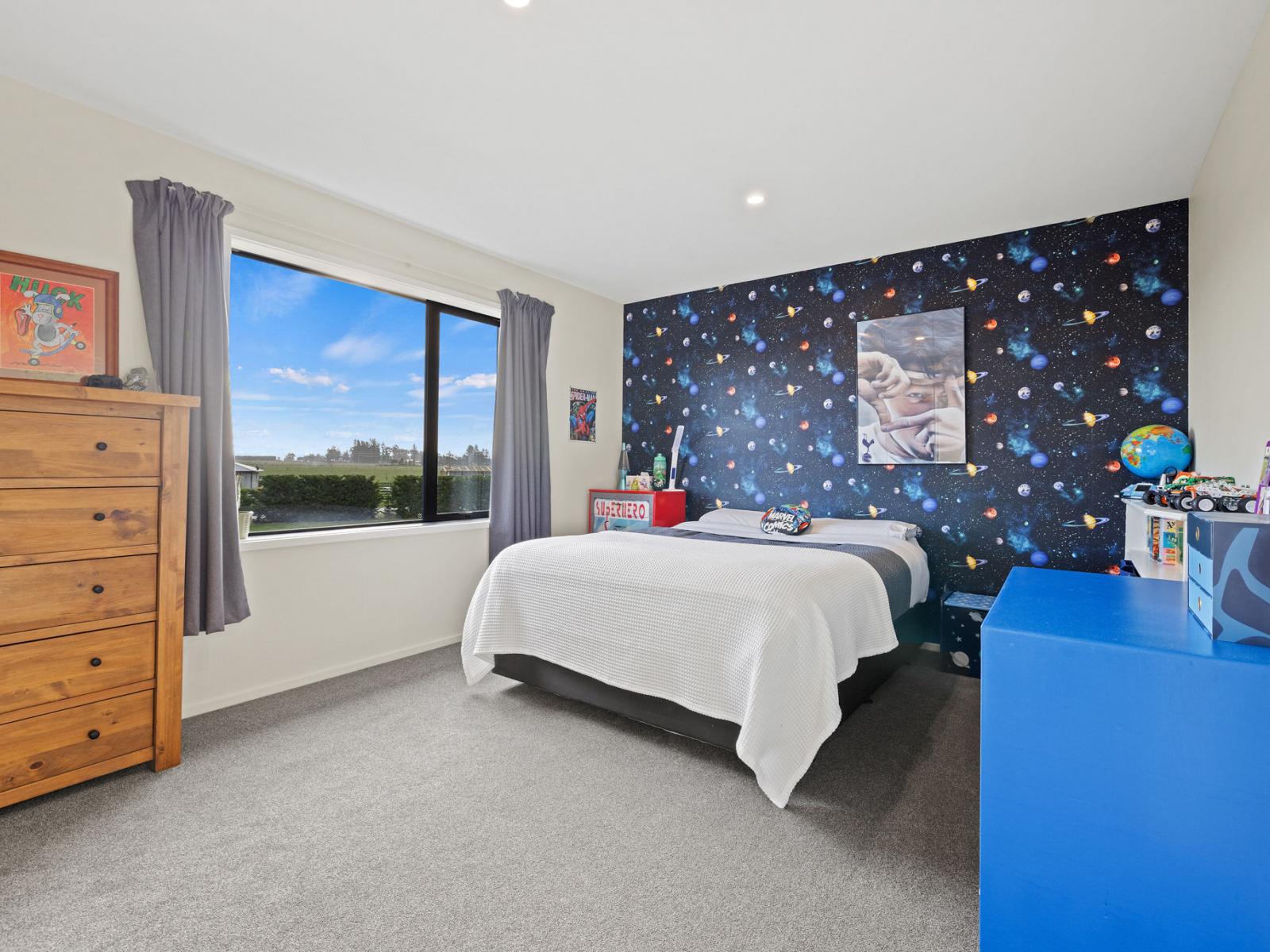 1 Hayfield Terrace, Cust