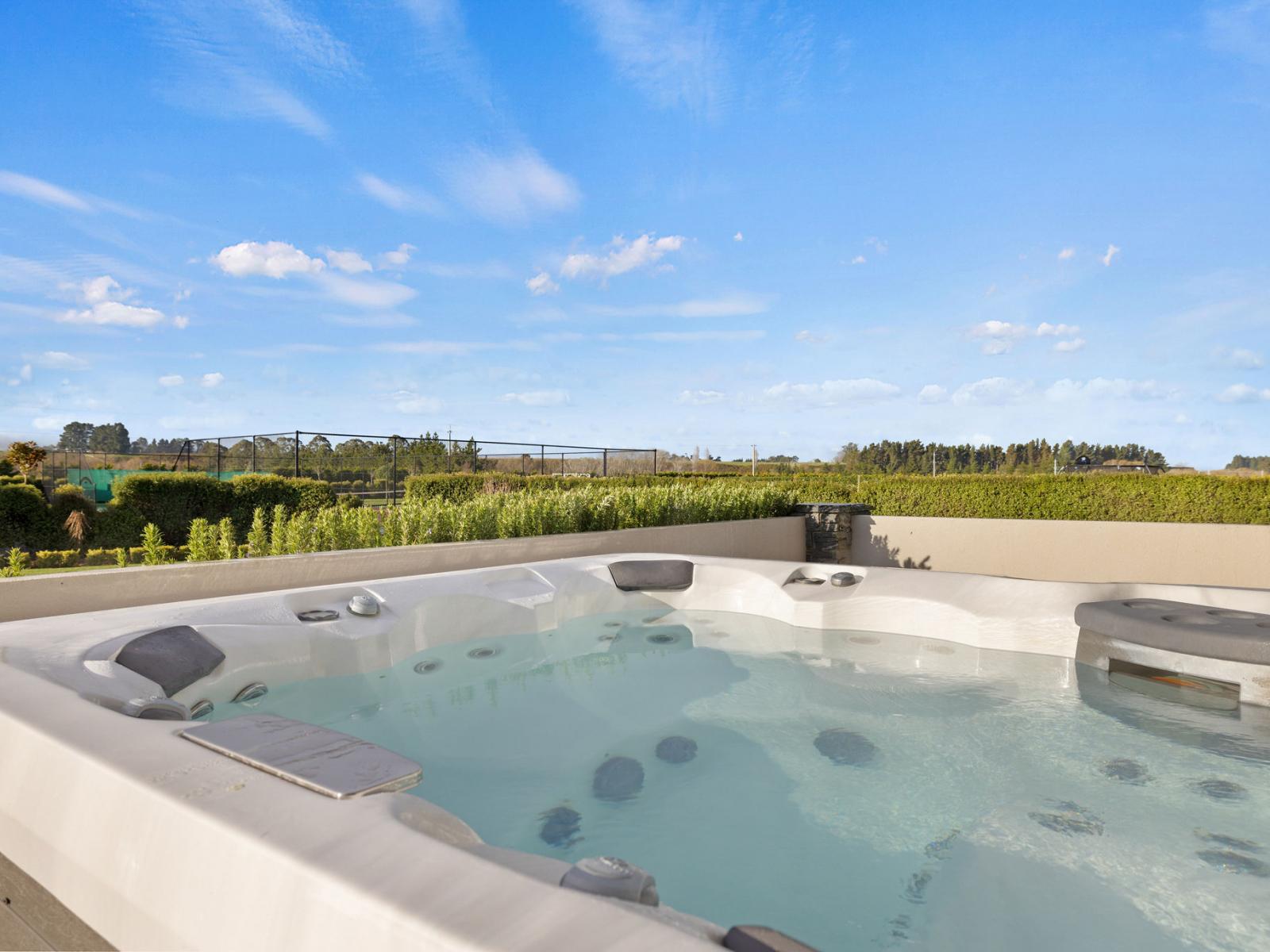 1 Hayfield Terrace, Cust