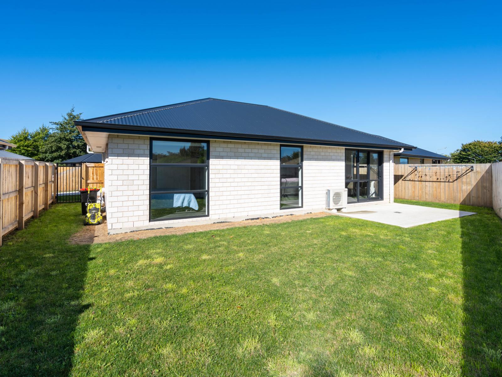 7 Alder Crescent, Mosgiel