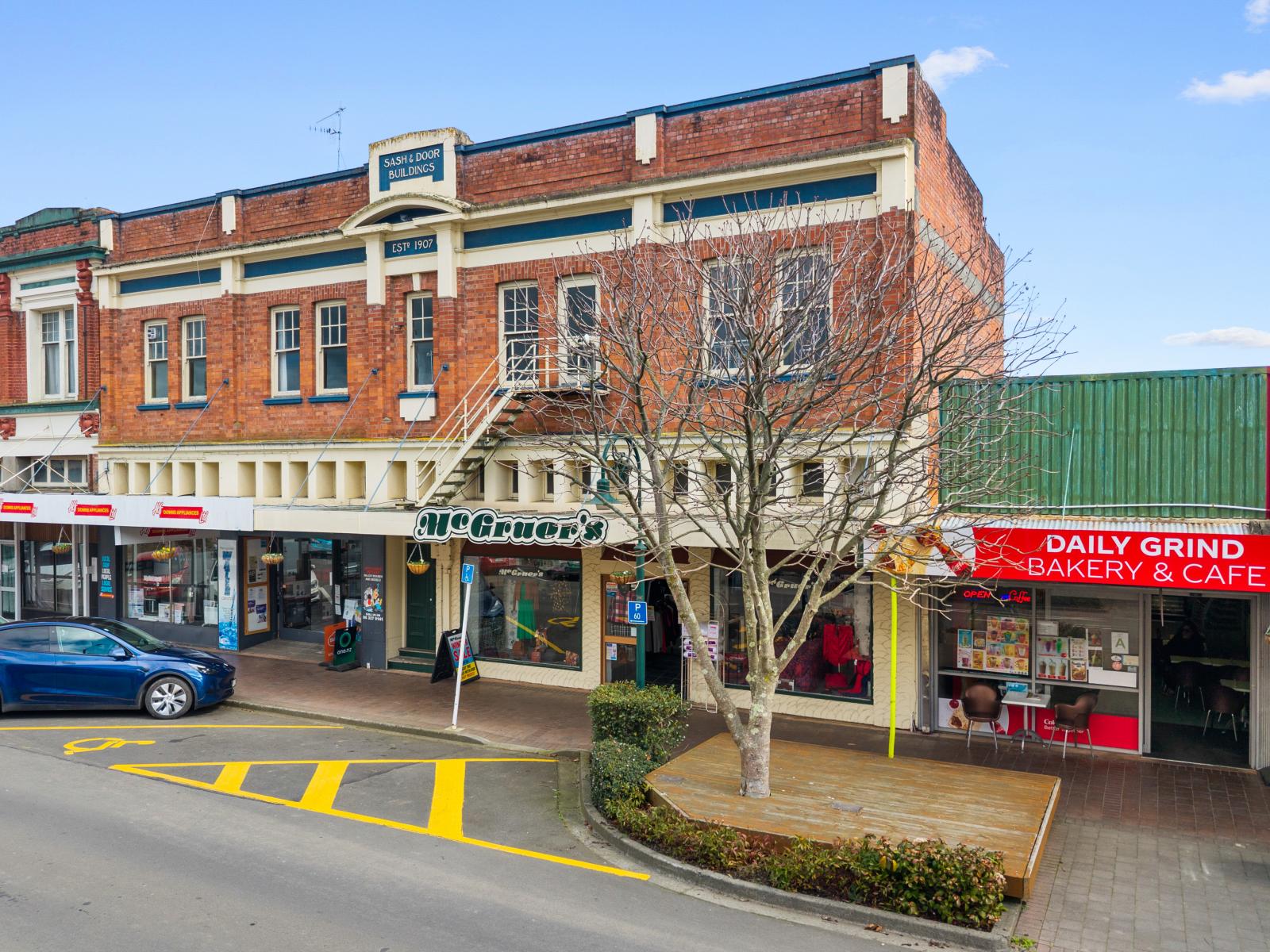 McGruers, Broadway, Marton