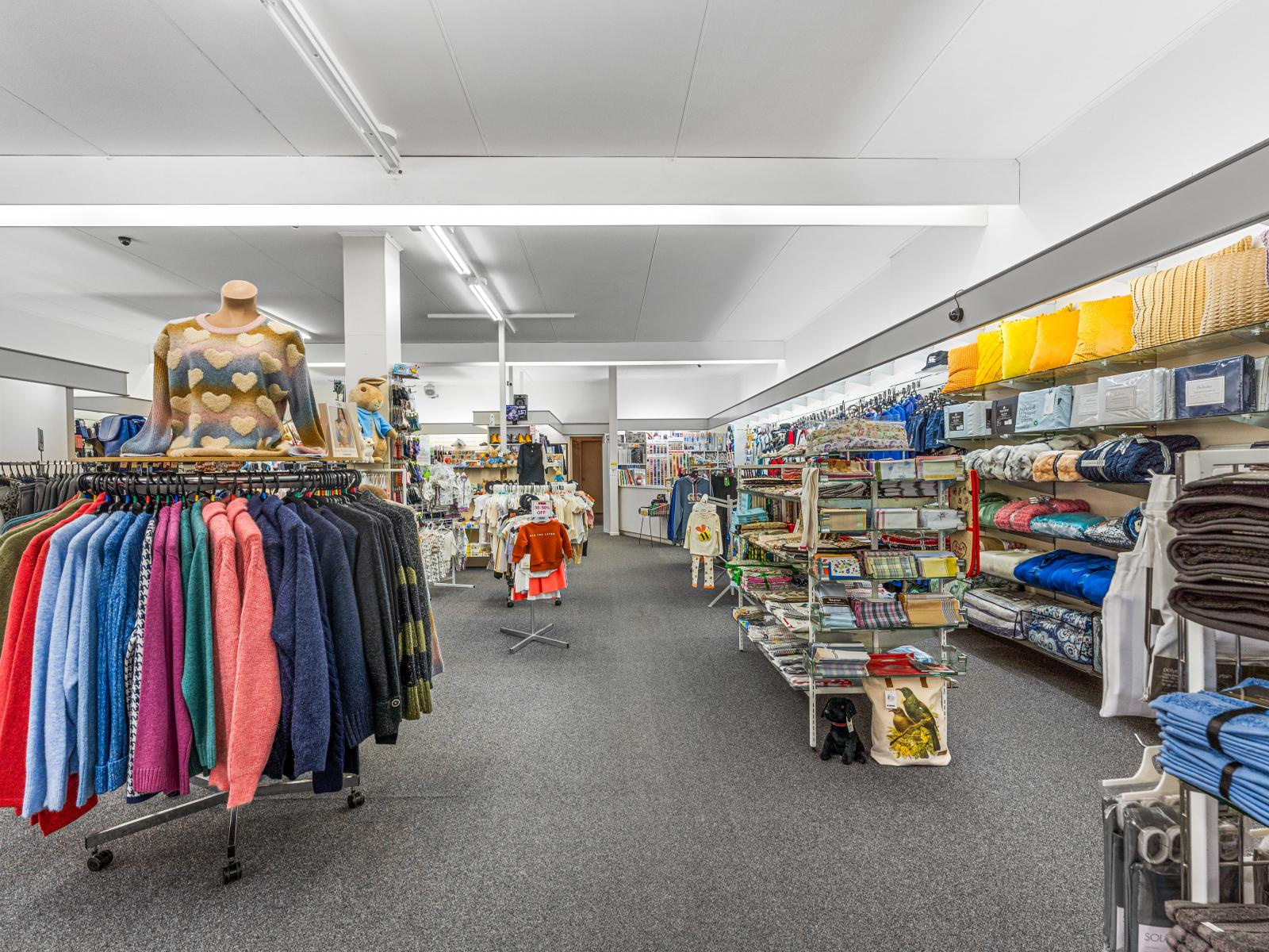 296 Broadway, Marton