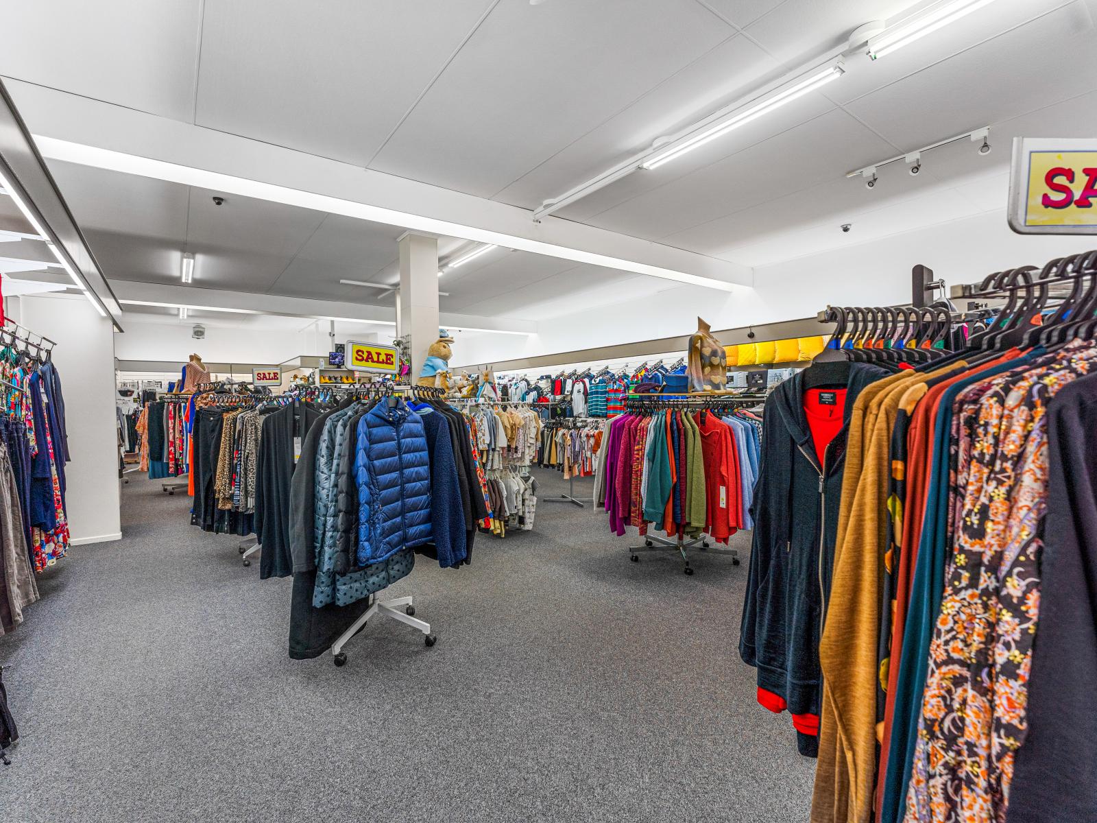 296 Broadway, Marton