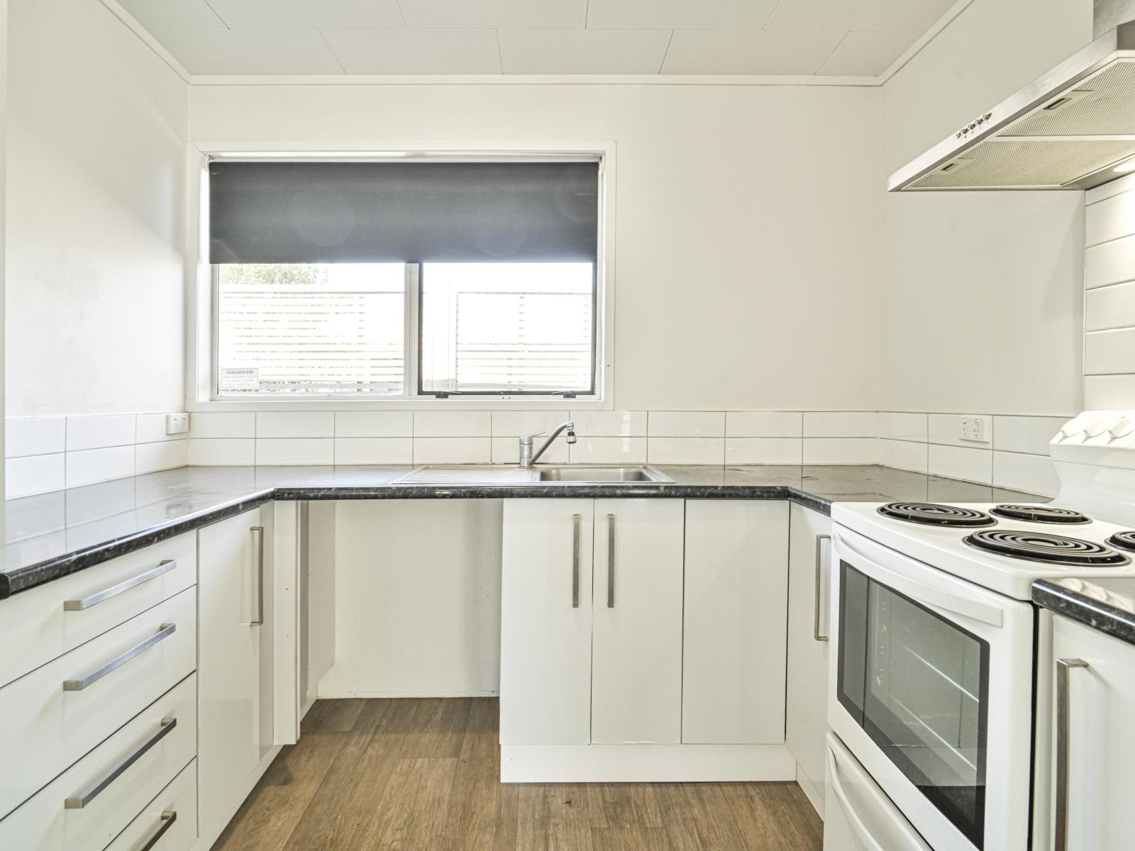 805A Hastings Street North, Hastings