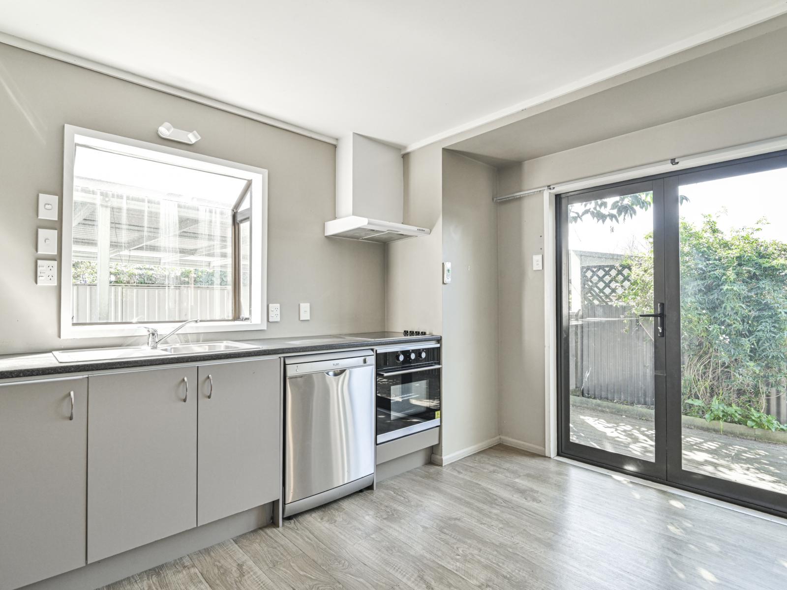 805A Hastings Street North, Hastings