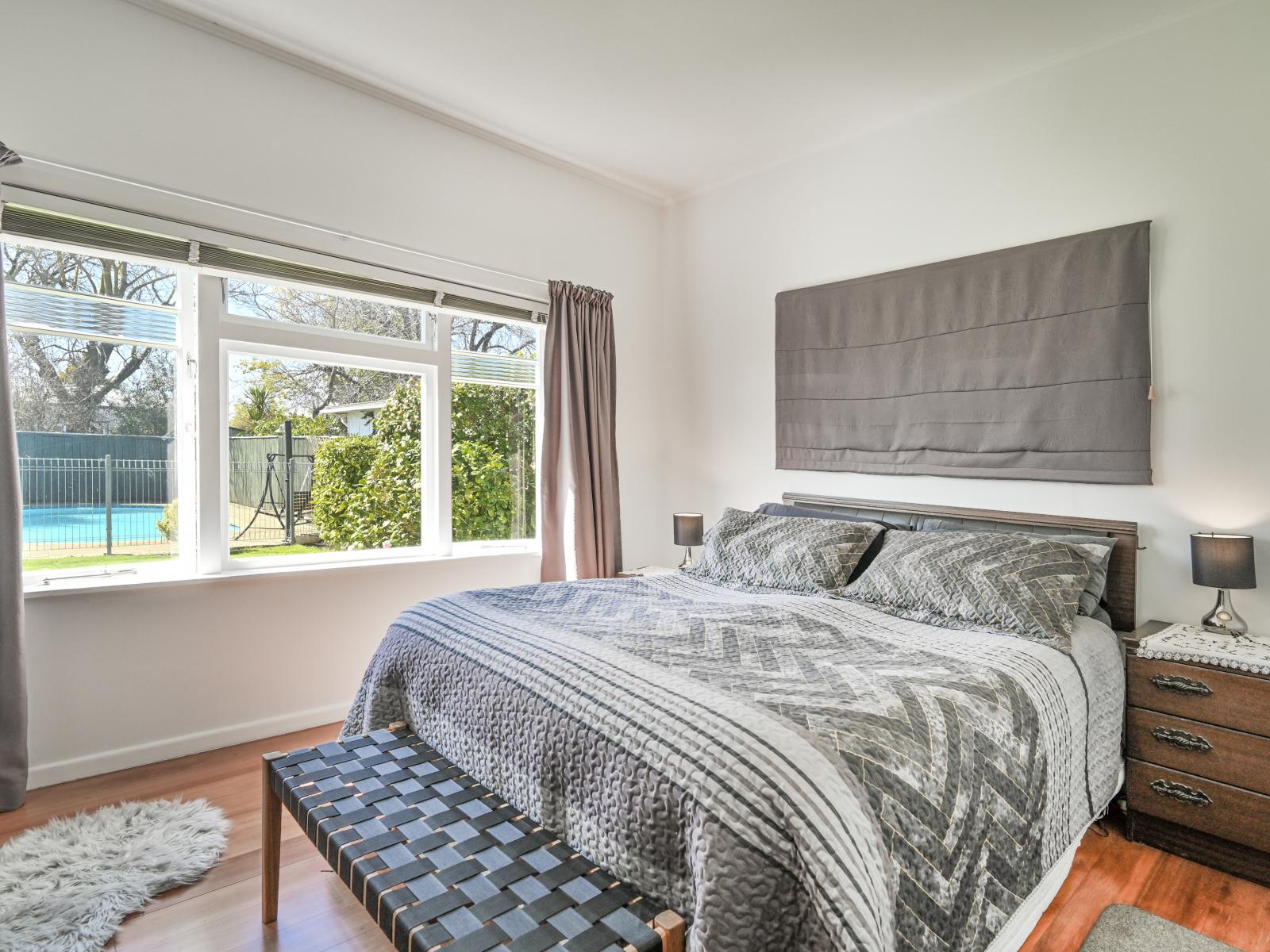 812 Lawrence Street, Akina