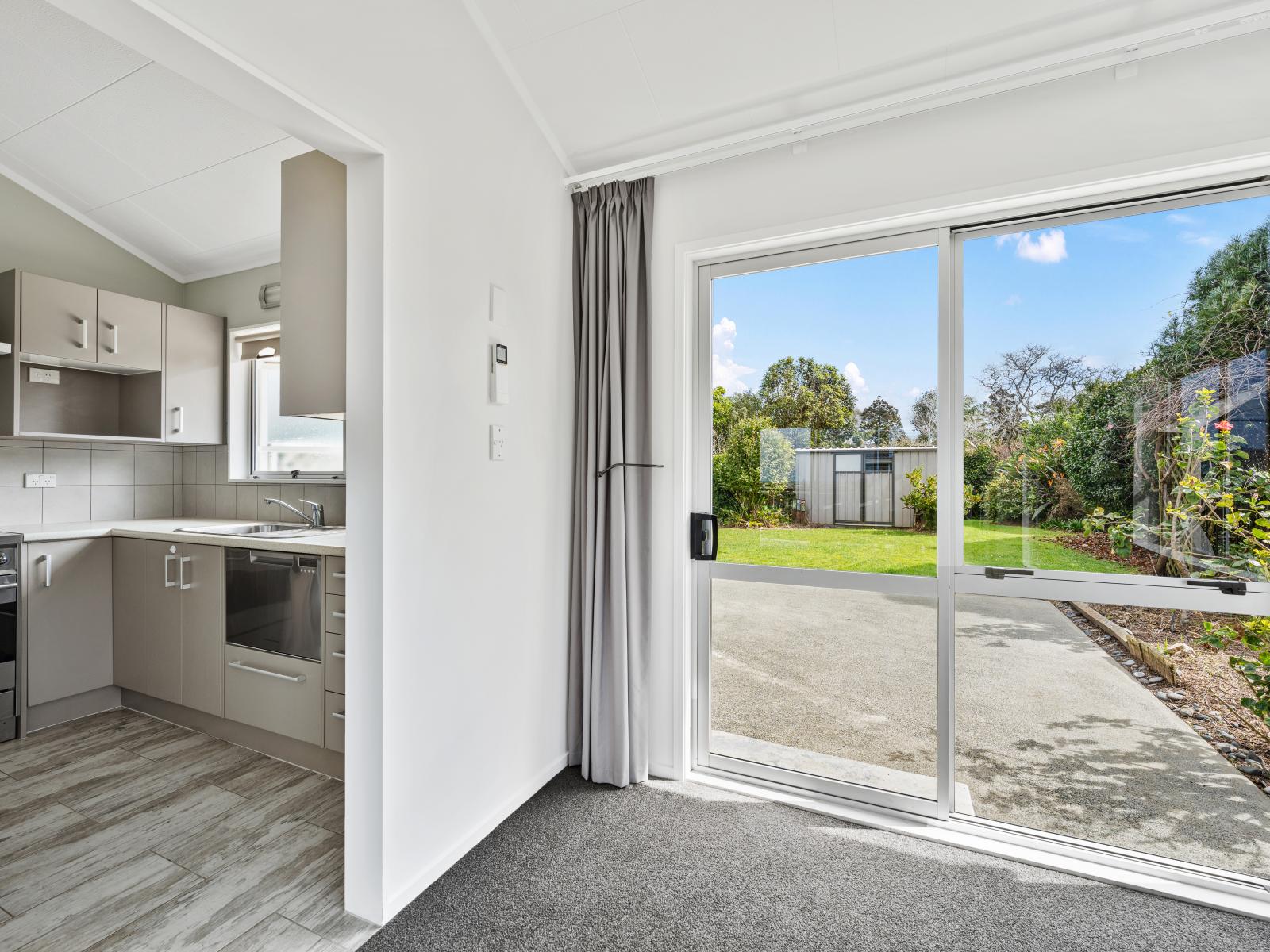 18 Seaview Road, Ruakaka