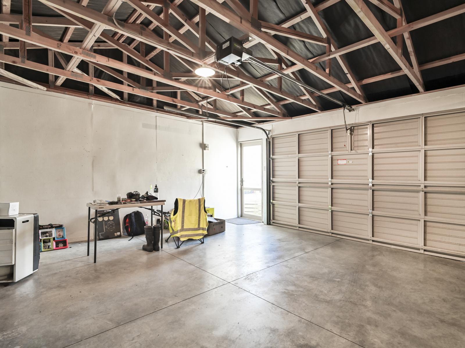 407 Burnett Street, Mahora