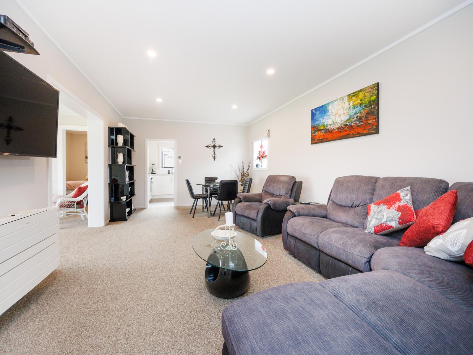 55 Edinburgh Terrace, Foxton Beach