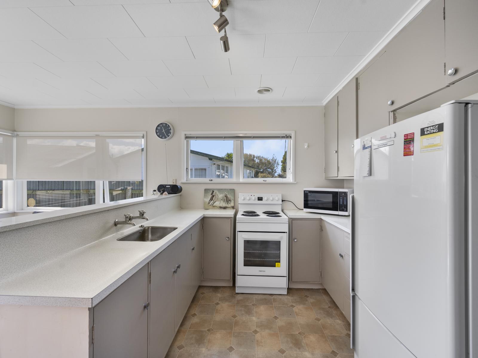 44 Arthur Hobson Avenue, Pirimai