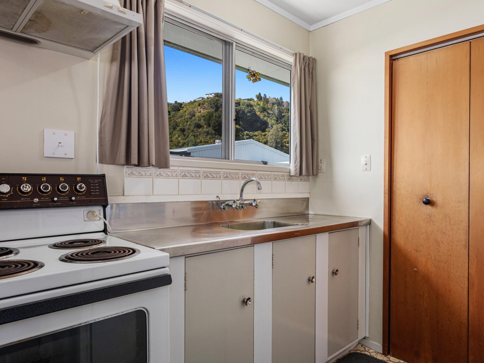 17 and 17A Louvain Street, Whakatane