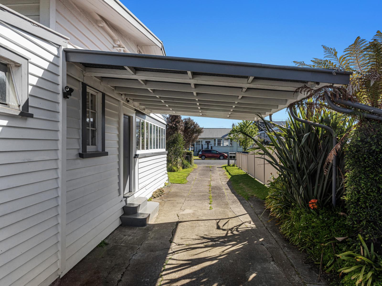 17 and 17A Louvain Street, Whakatane