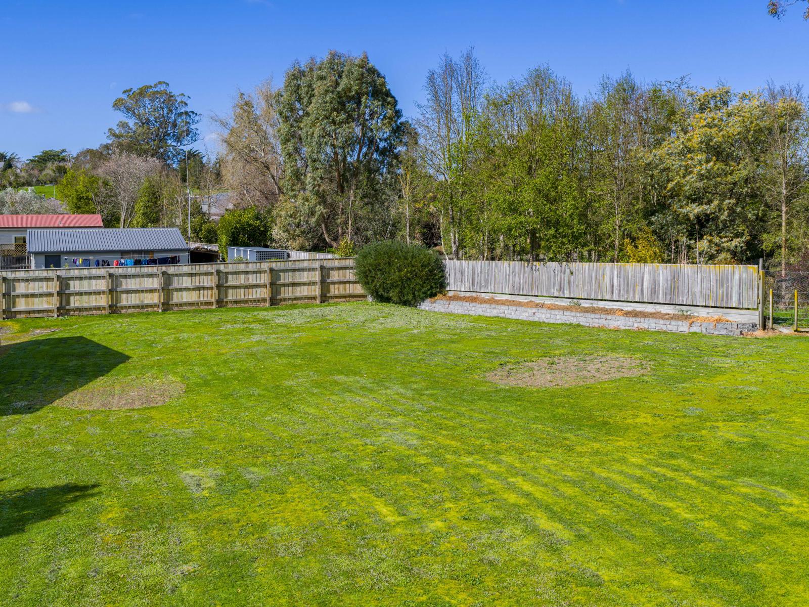 12 Abbot Avenue, Waipawa