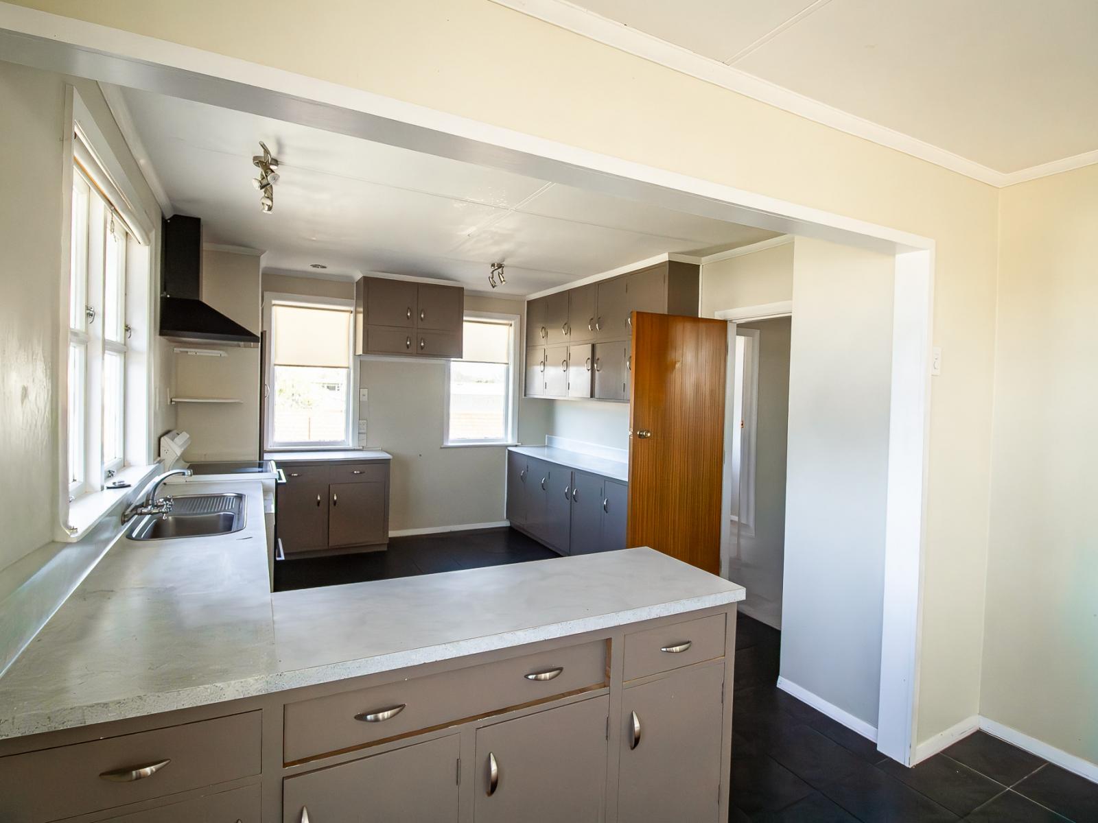 241 Vogel Street, Roslyn