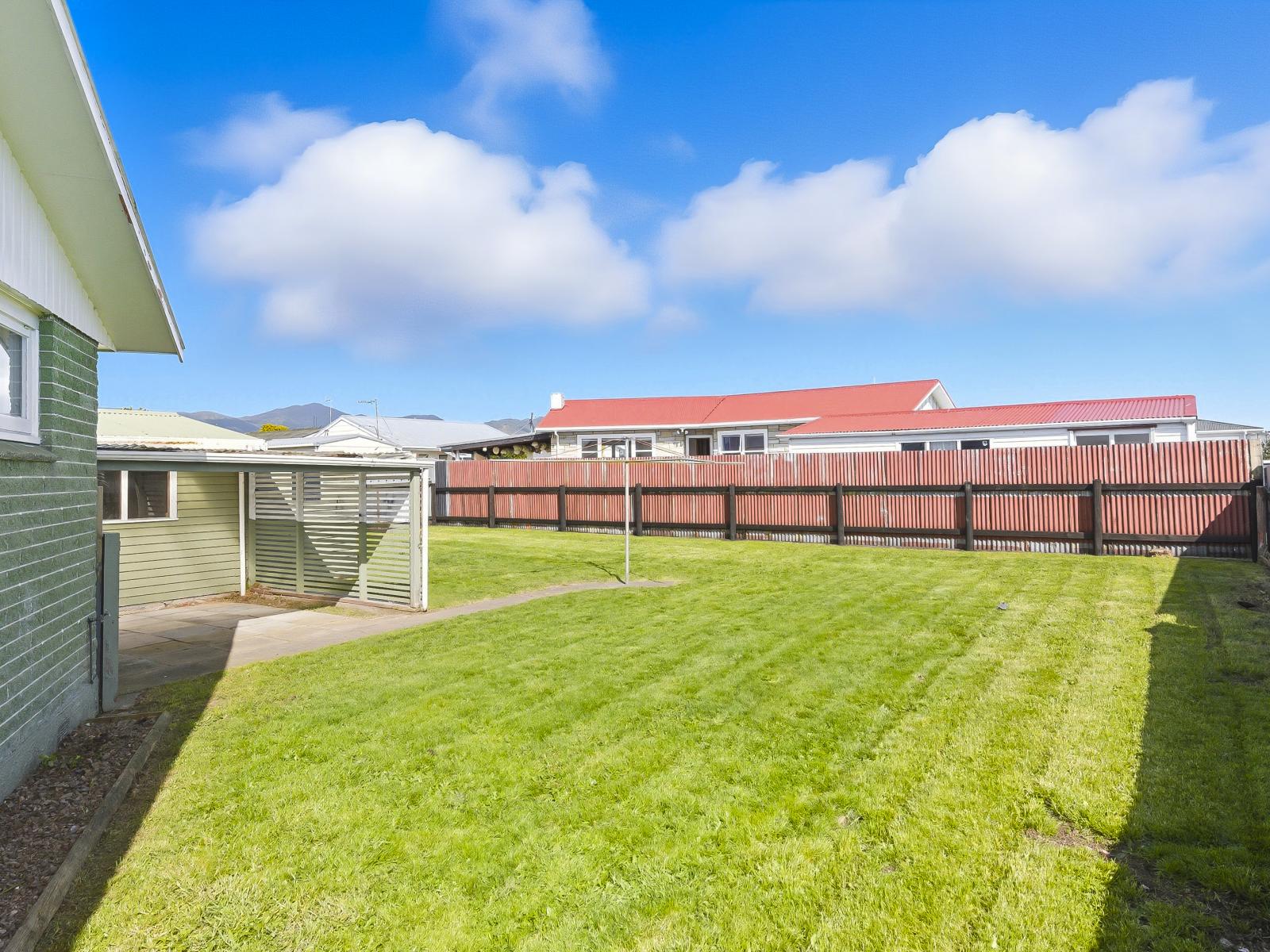 4 Ross Street, Levin