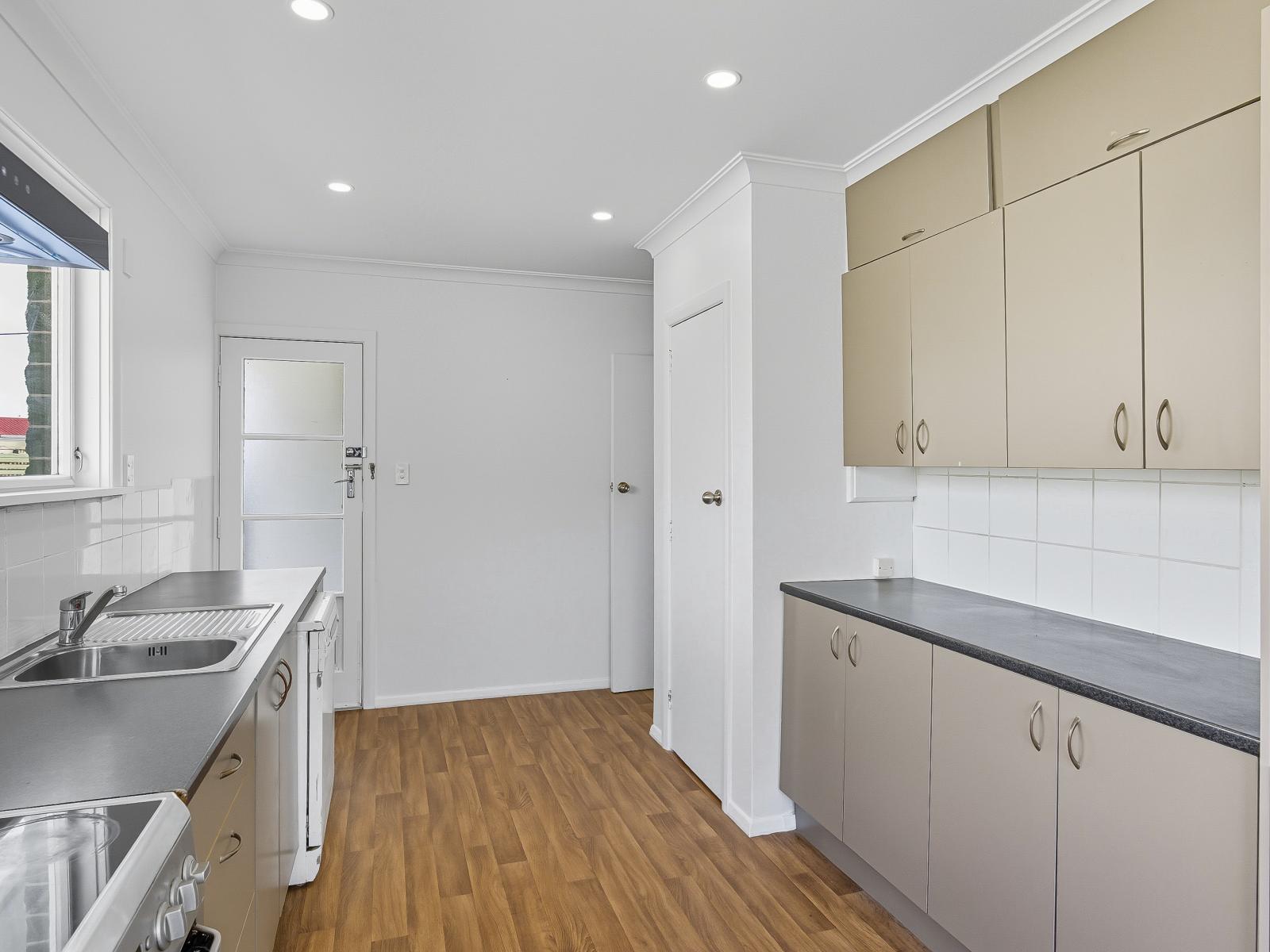 4 Ross Street, Levin