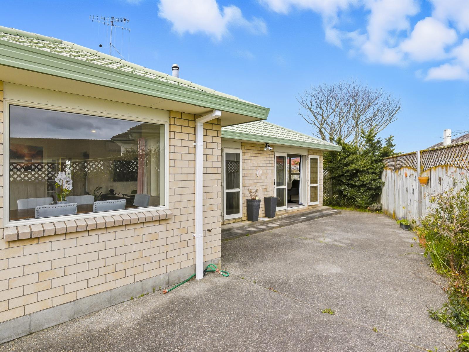 174 Bath Street, Levin