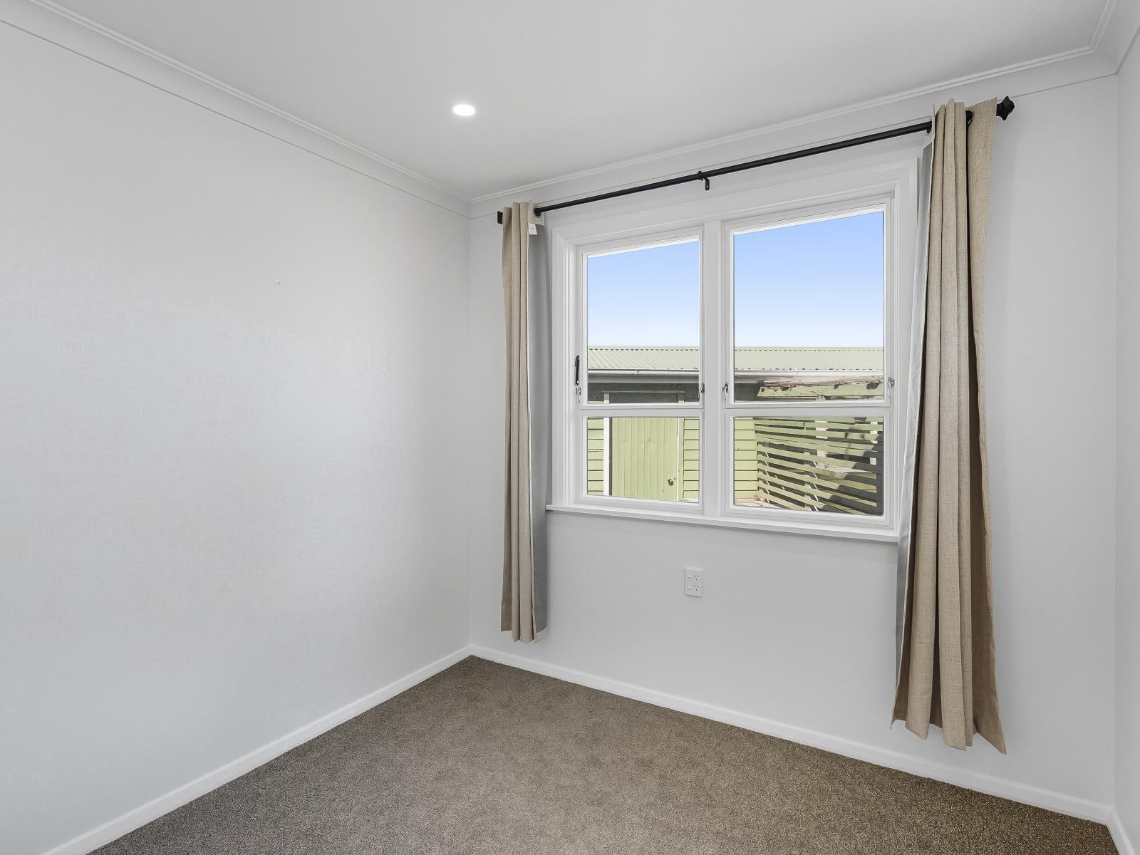 4 Ross Street, Levin