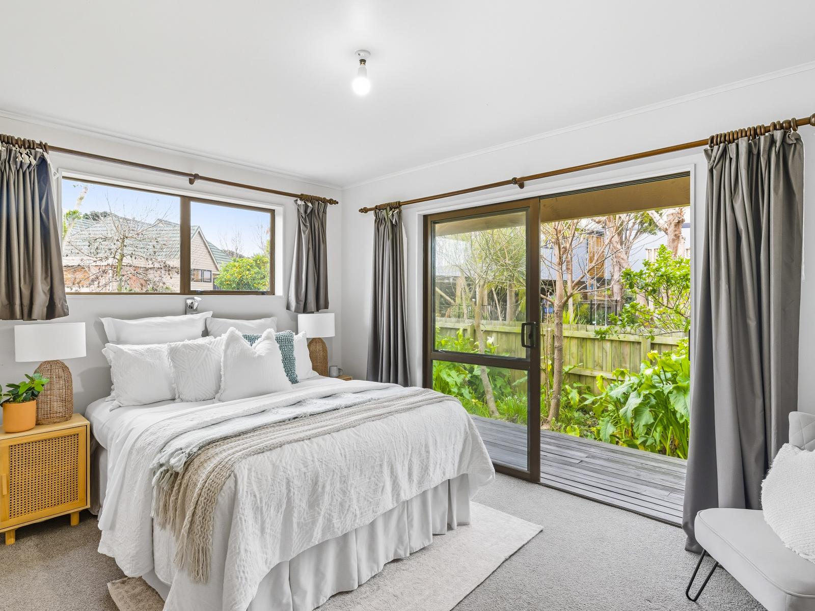 61 Ocean Road, Paraparaumu Beach