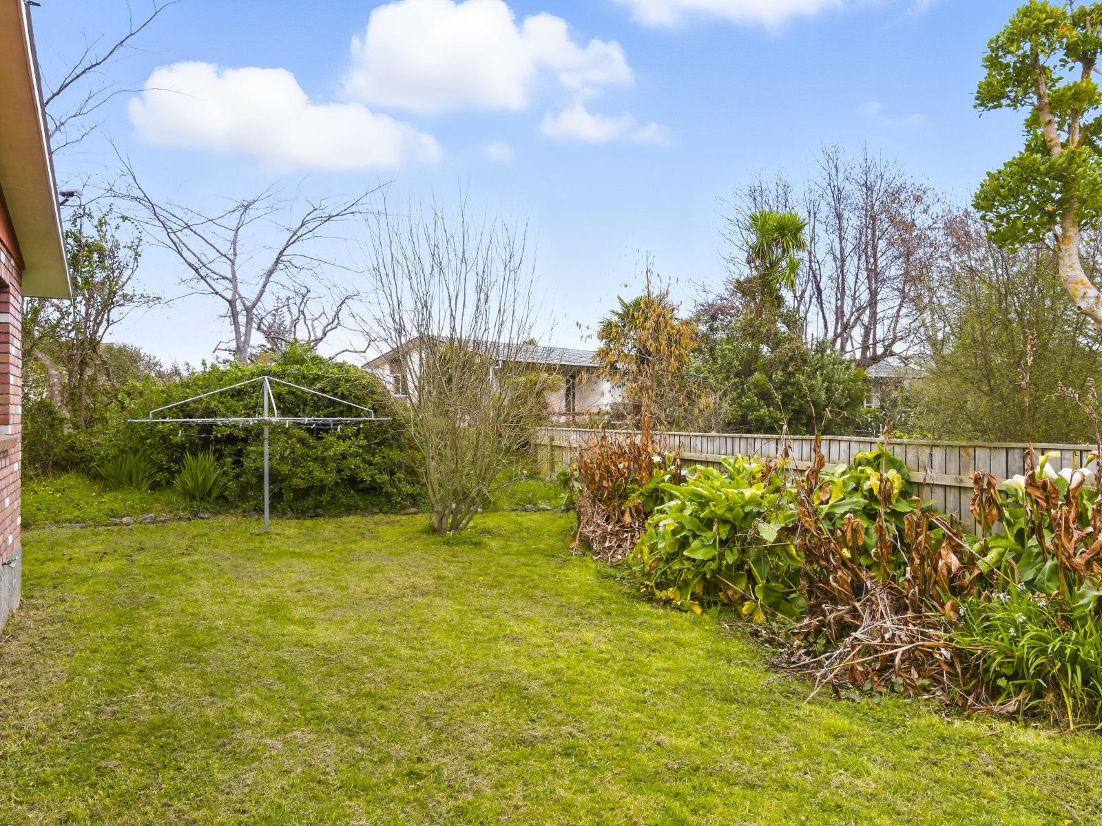 61 Ocean Road, Paraparaumu Beach