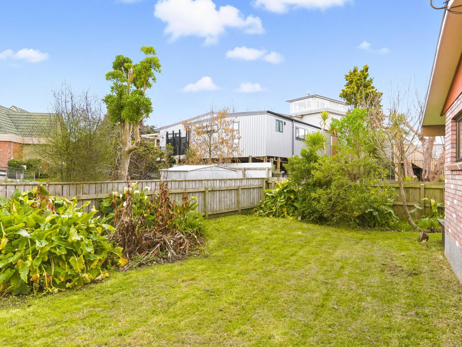 61 Ocean Road, Paraparaumu Beach