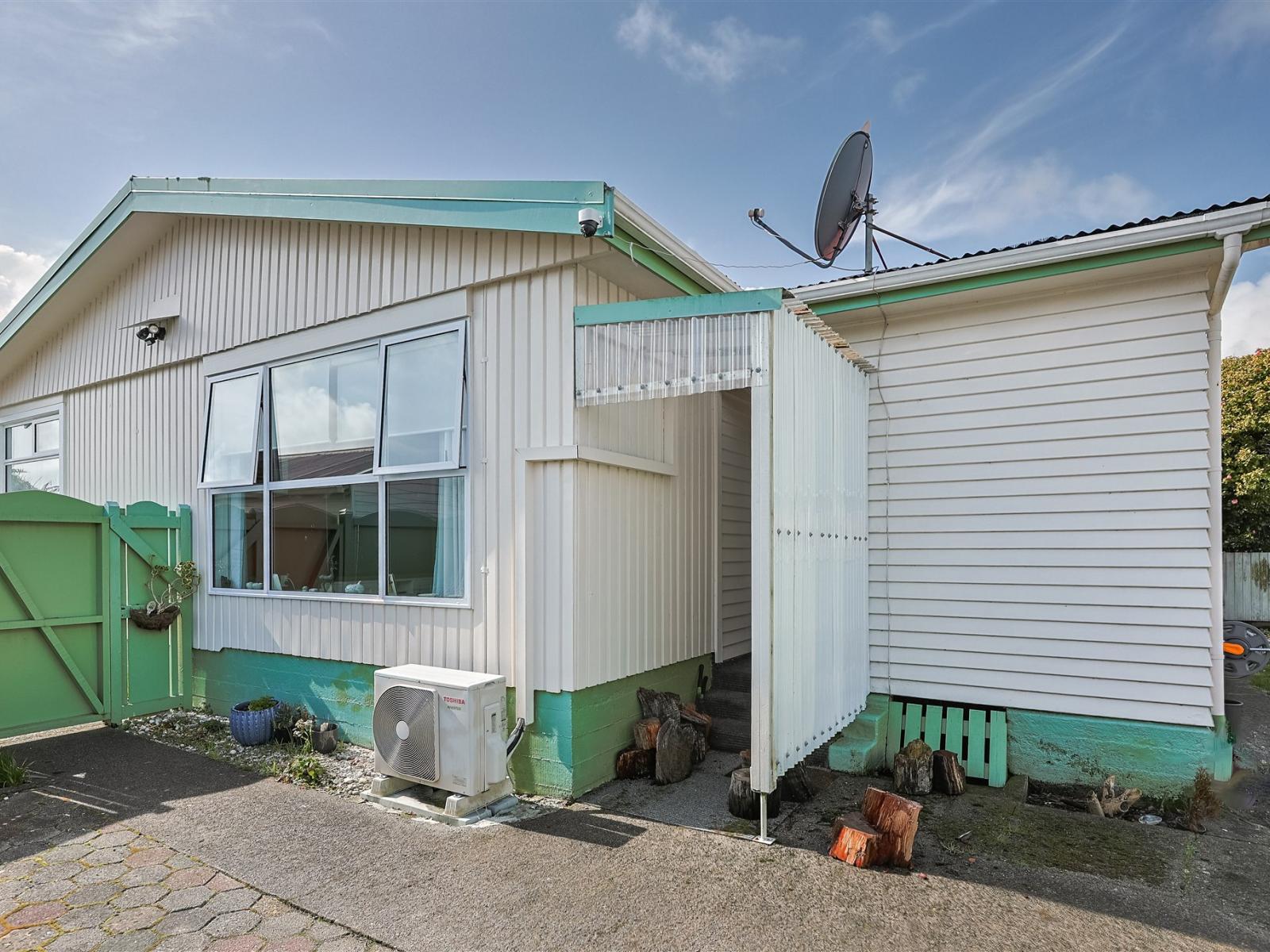 2 Mclaughlins Lane, Westport