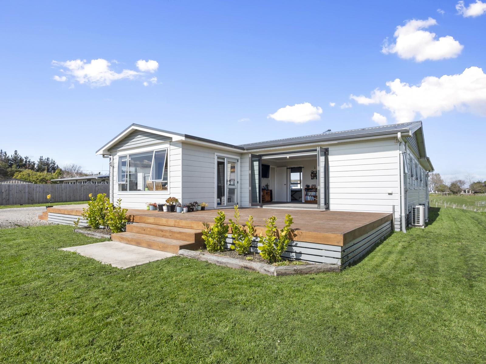 20 Monteith Street, Halcombe