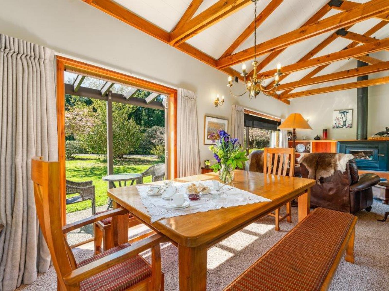 48 Piripiri Road, Pohangina Valley