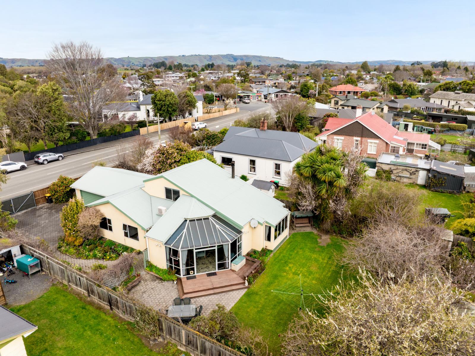 10 Mountfort Street, Outram