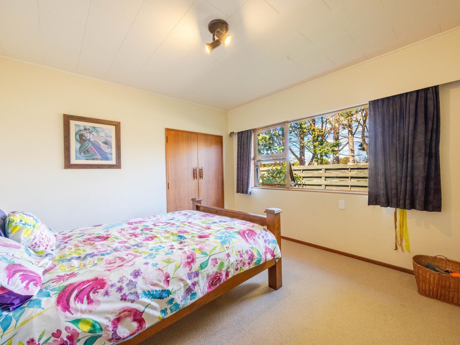 10 France Road, Longlands