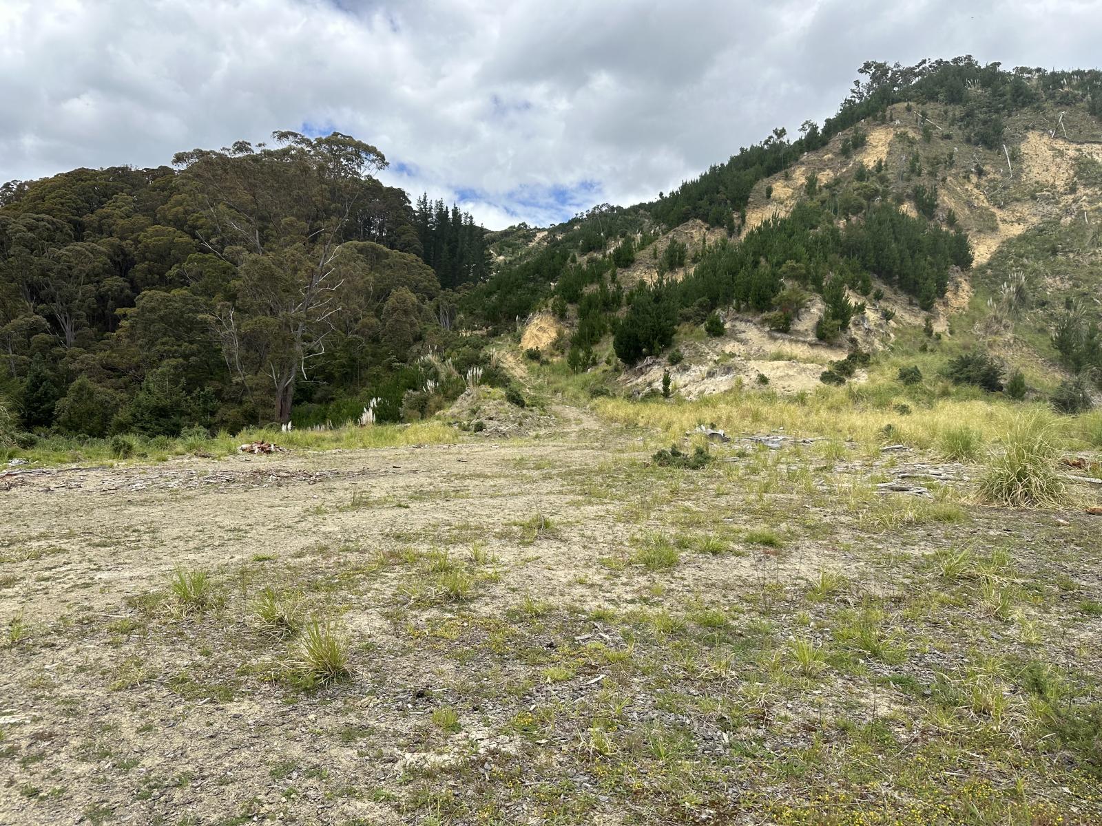 Ormond Valley Road, Ormond