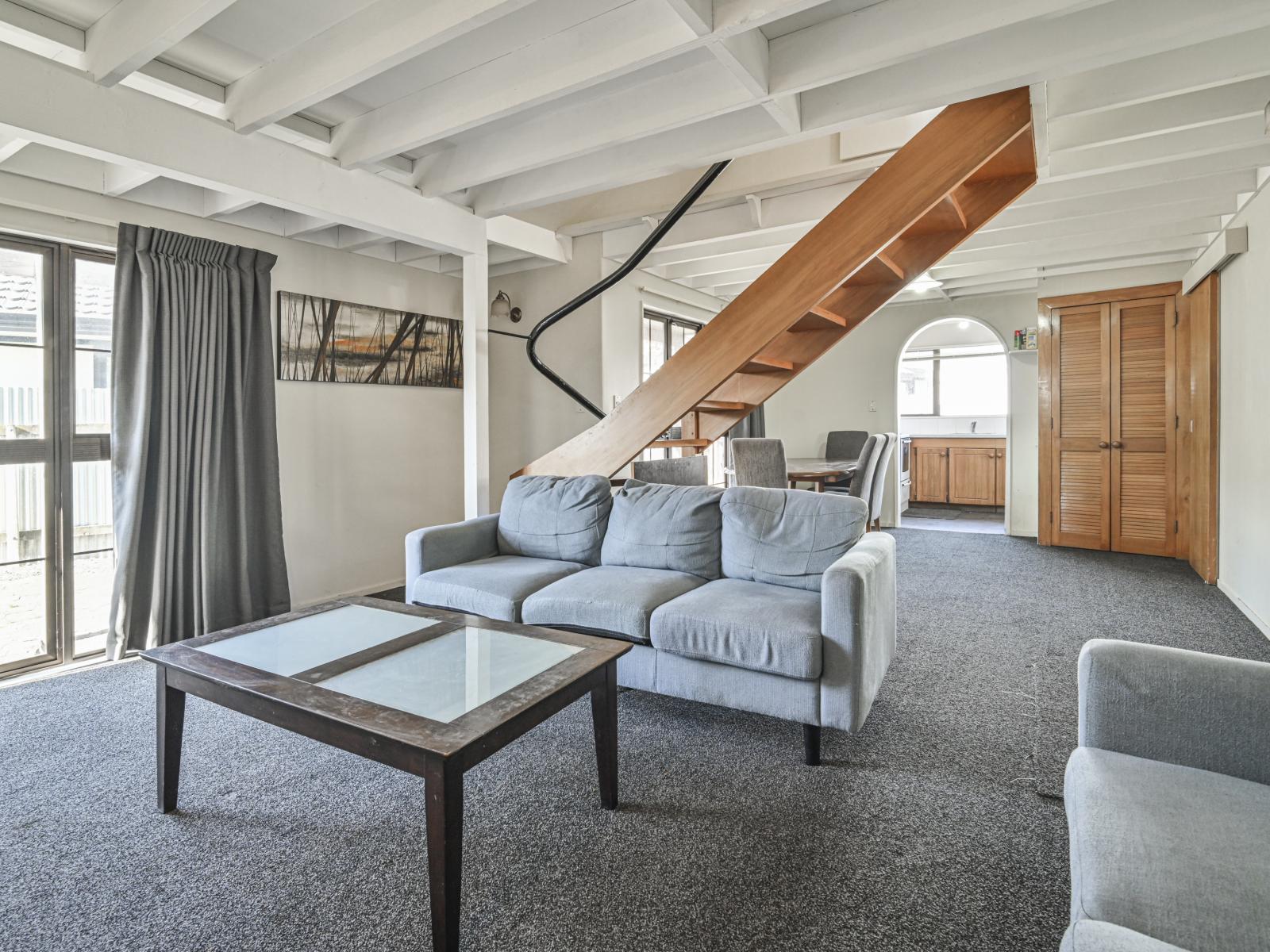 Unit 1, 1202 Heretaunga Street East, Parkvale