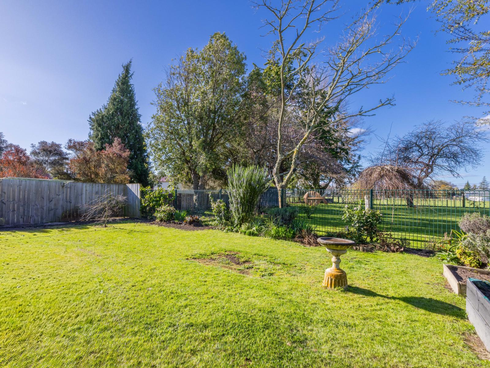 10 France Road, Longlands