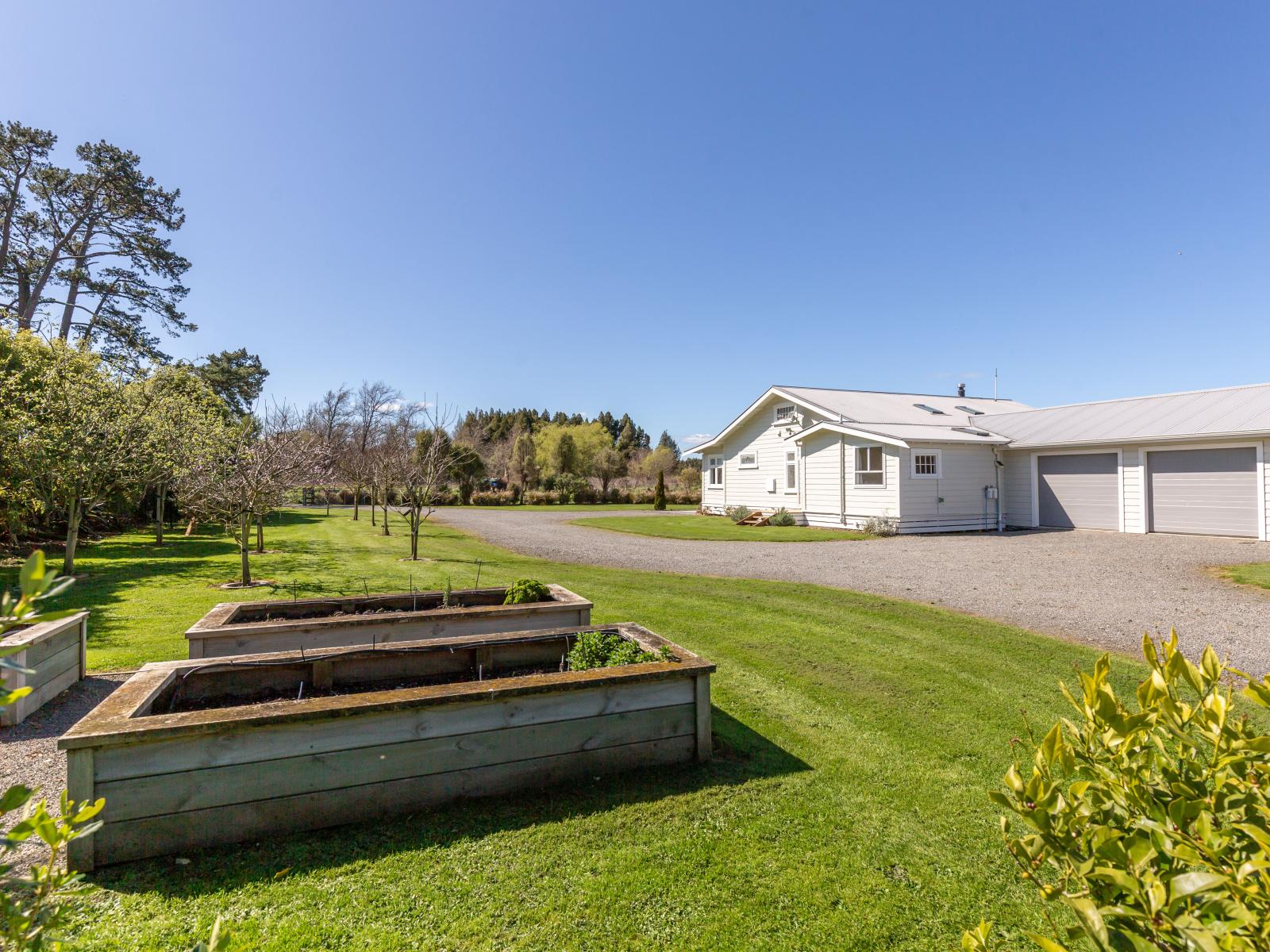 63 Otawa Drive, East Taratahi