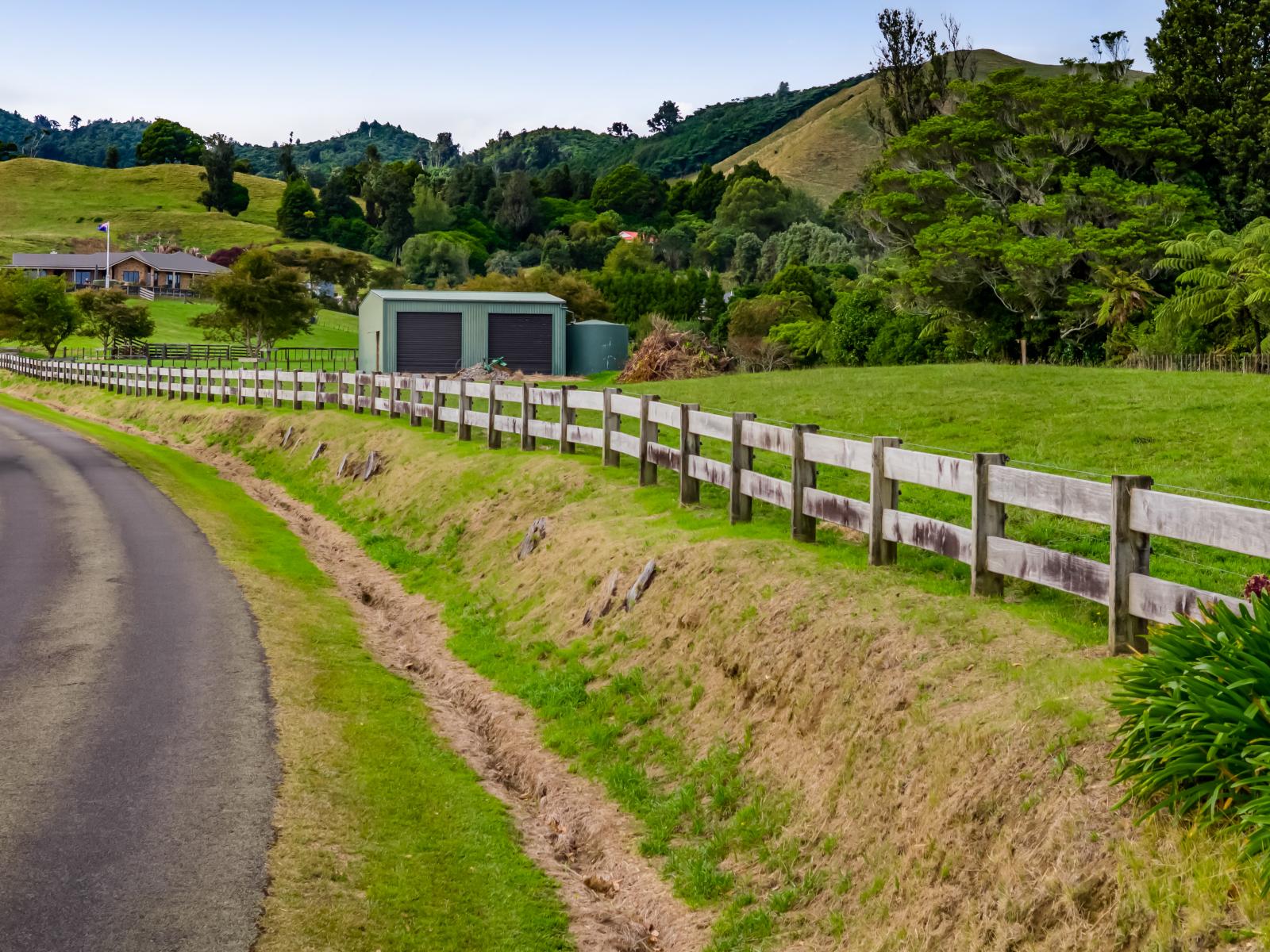 Weld Road Upper, Oakura