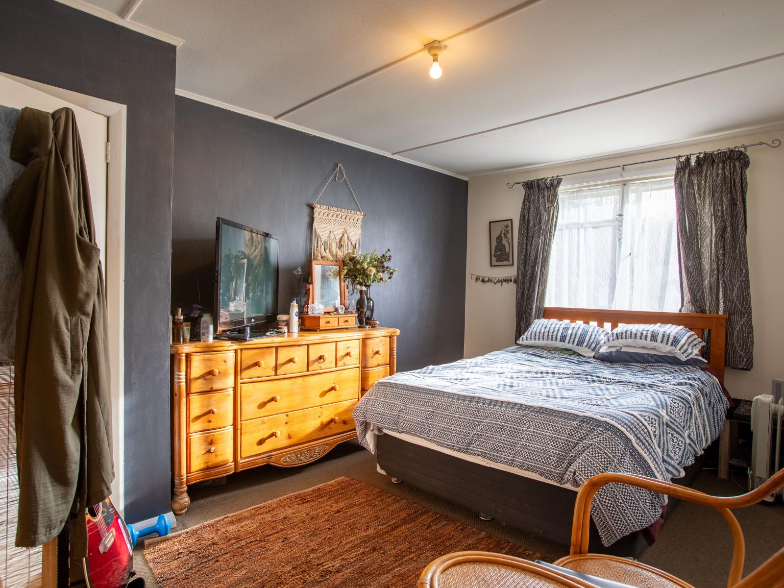 10 Christian Street, Dannevirke