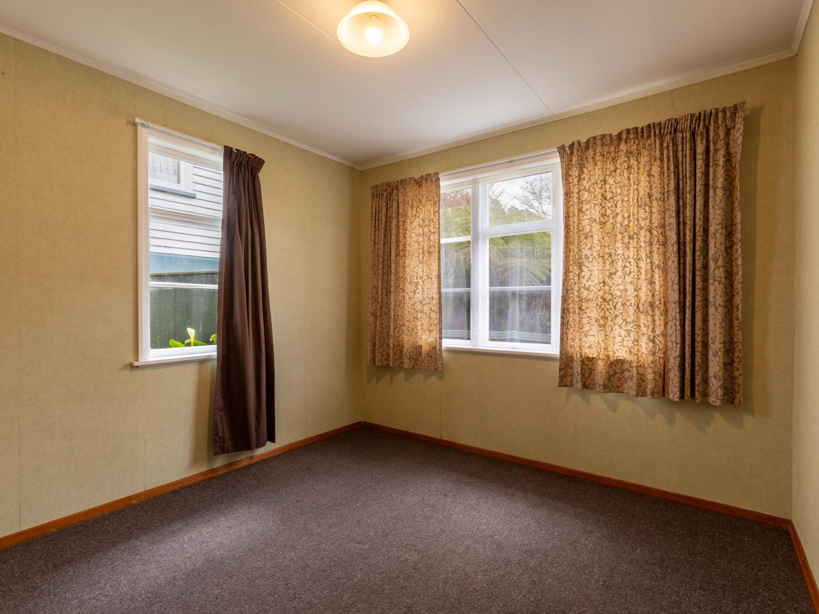 80 McLean Street, Woodville