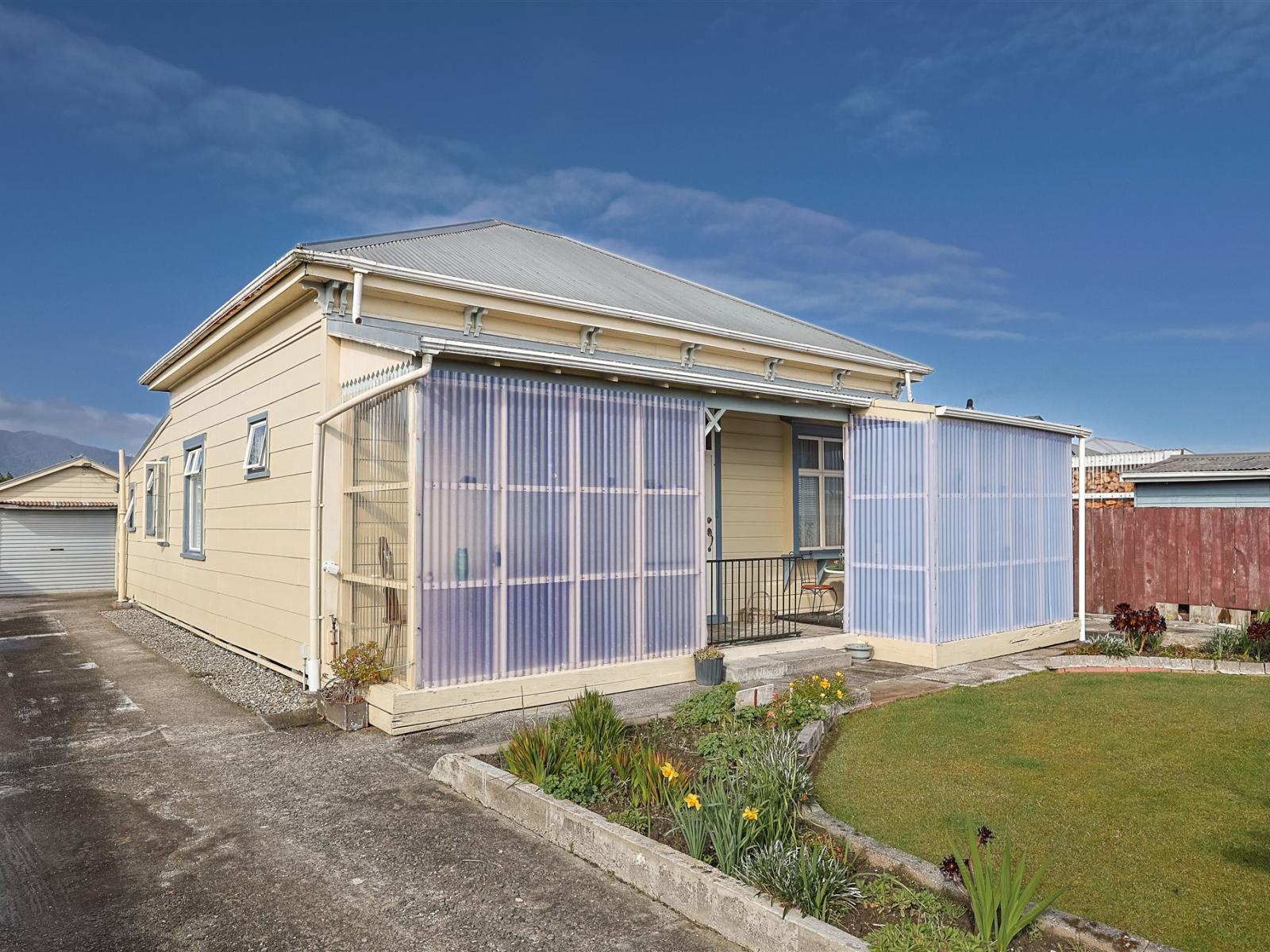 60 Wakefield Street, Westport
