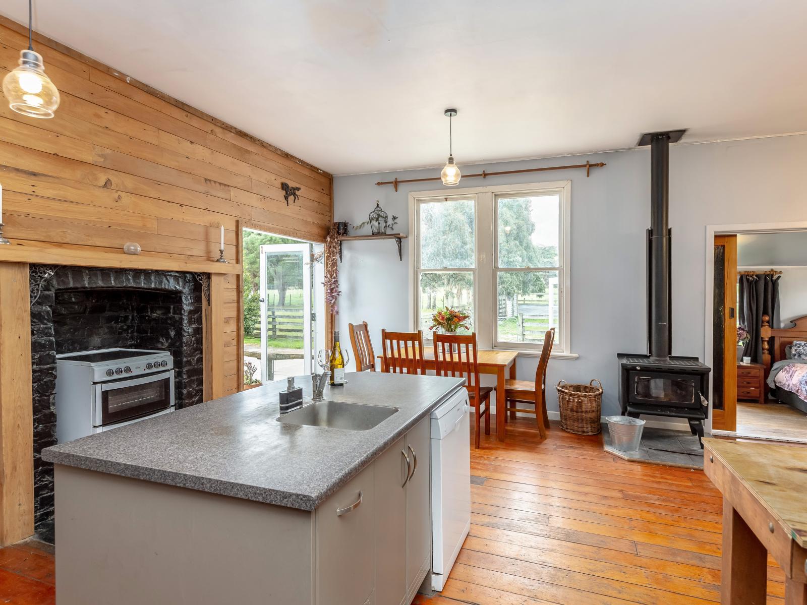 693 Kahutara Road, Kahutara