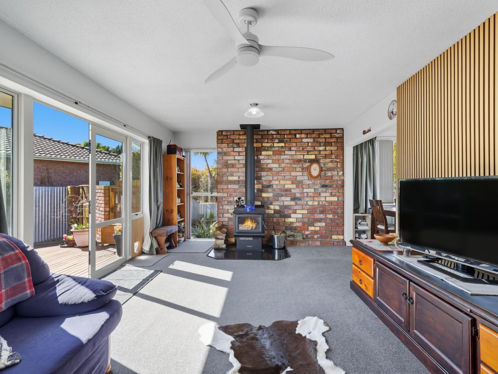15 Bowie Drive, Woodend