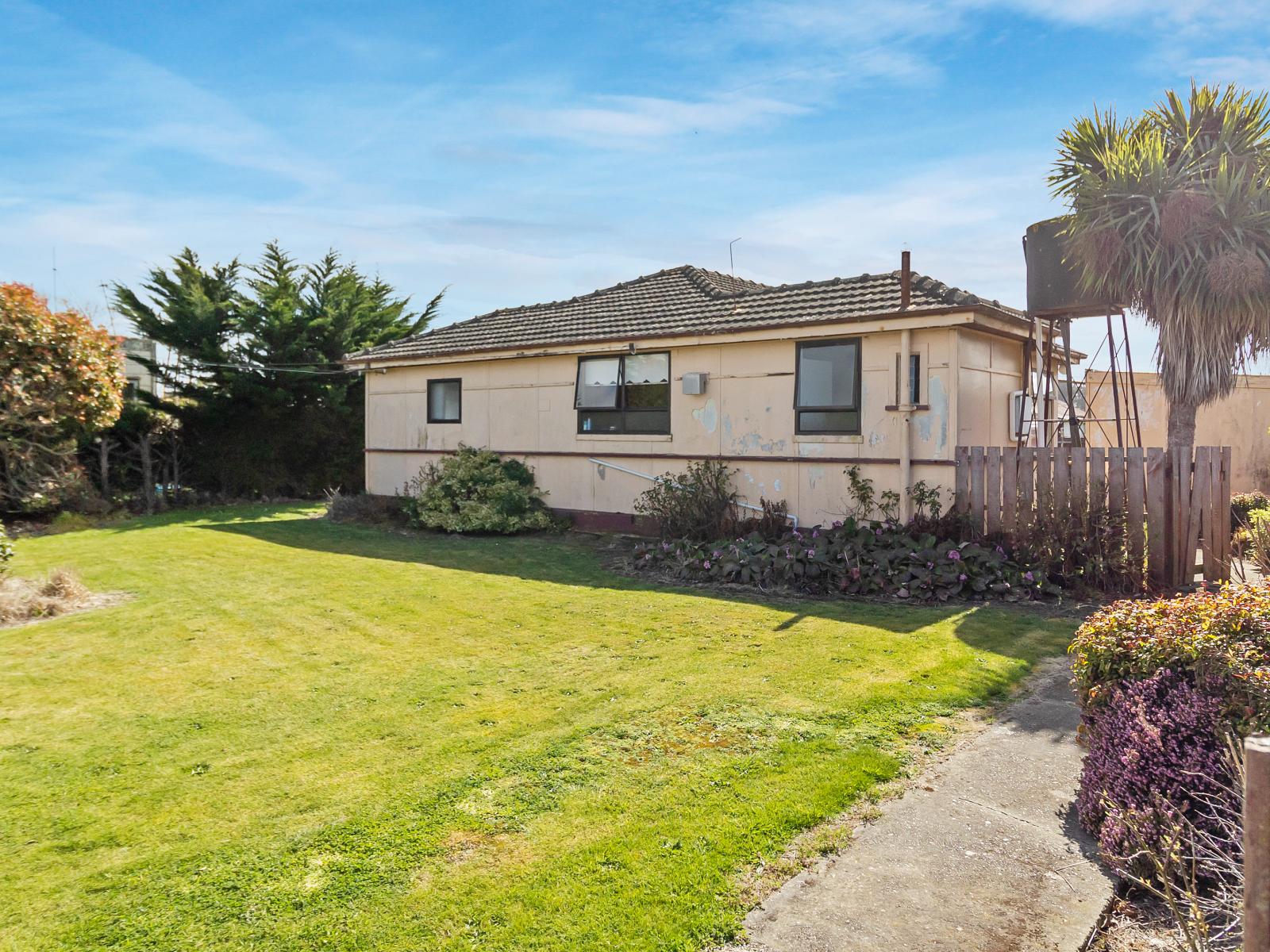 28 and 30 Abbott Street, Pareora