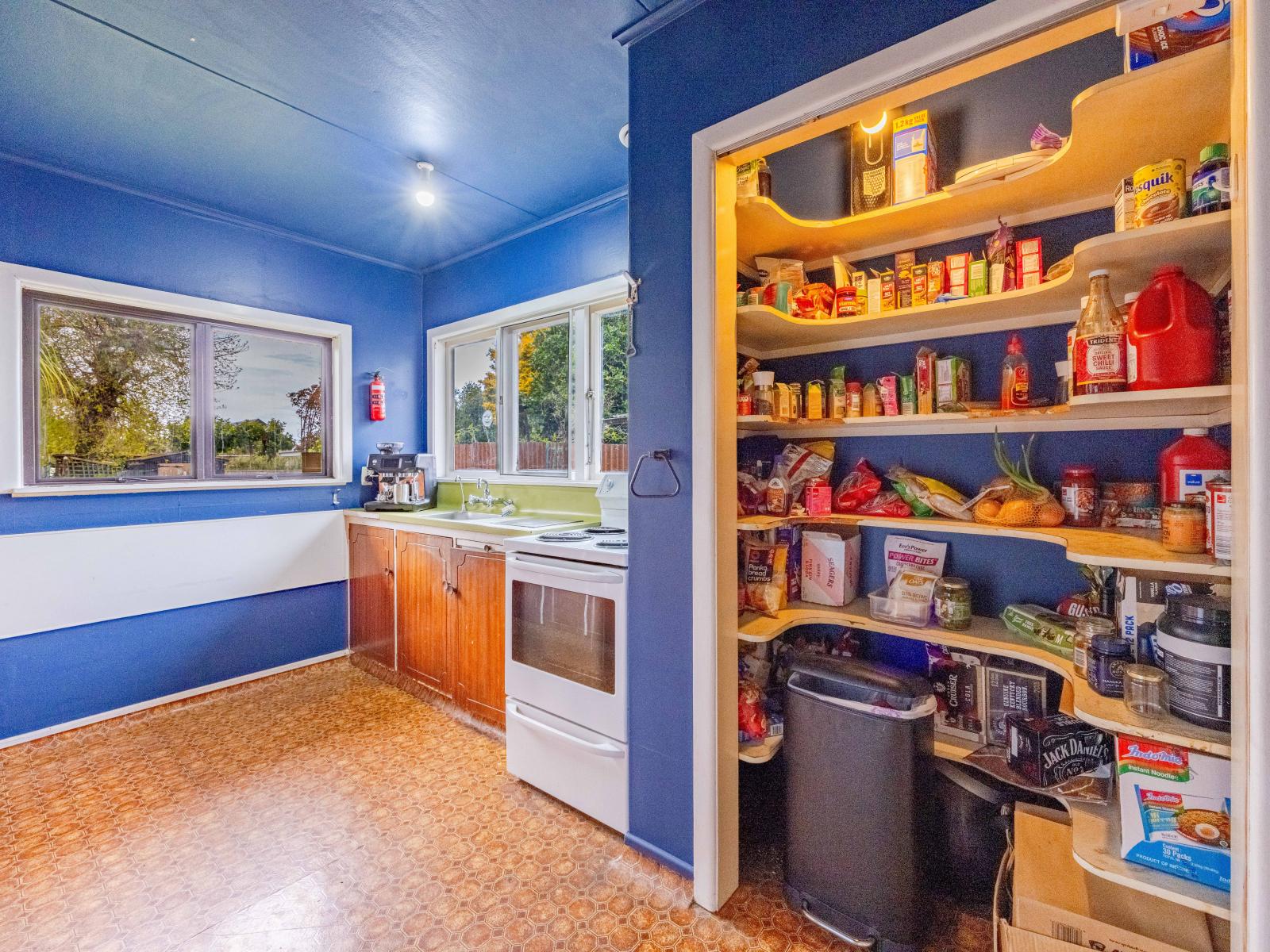 11 Holden Avenue, Haumoana