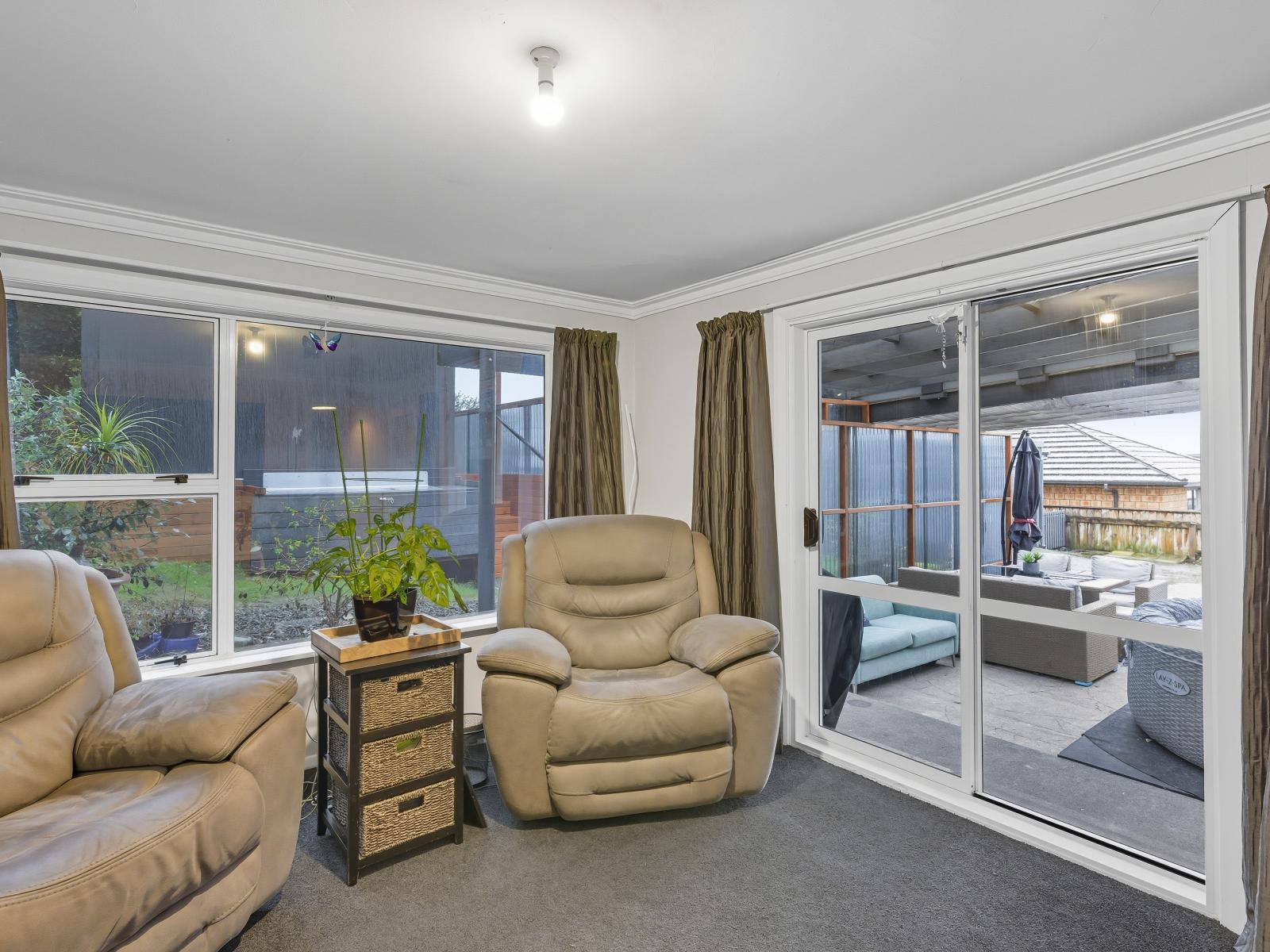 127 Winchester Street, Levin