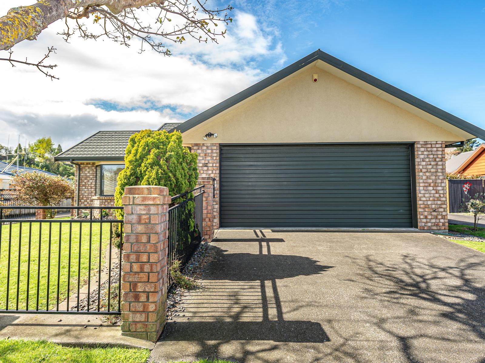 74 Peakes Road, Springvale