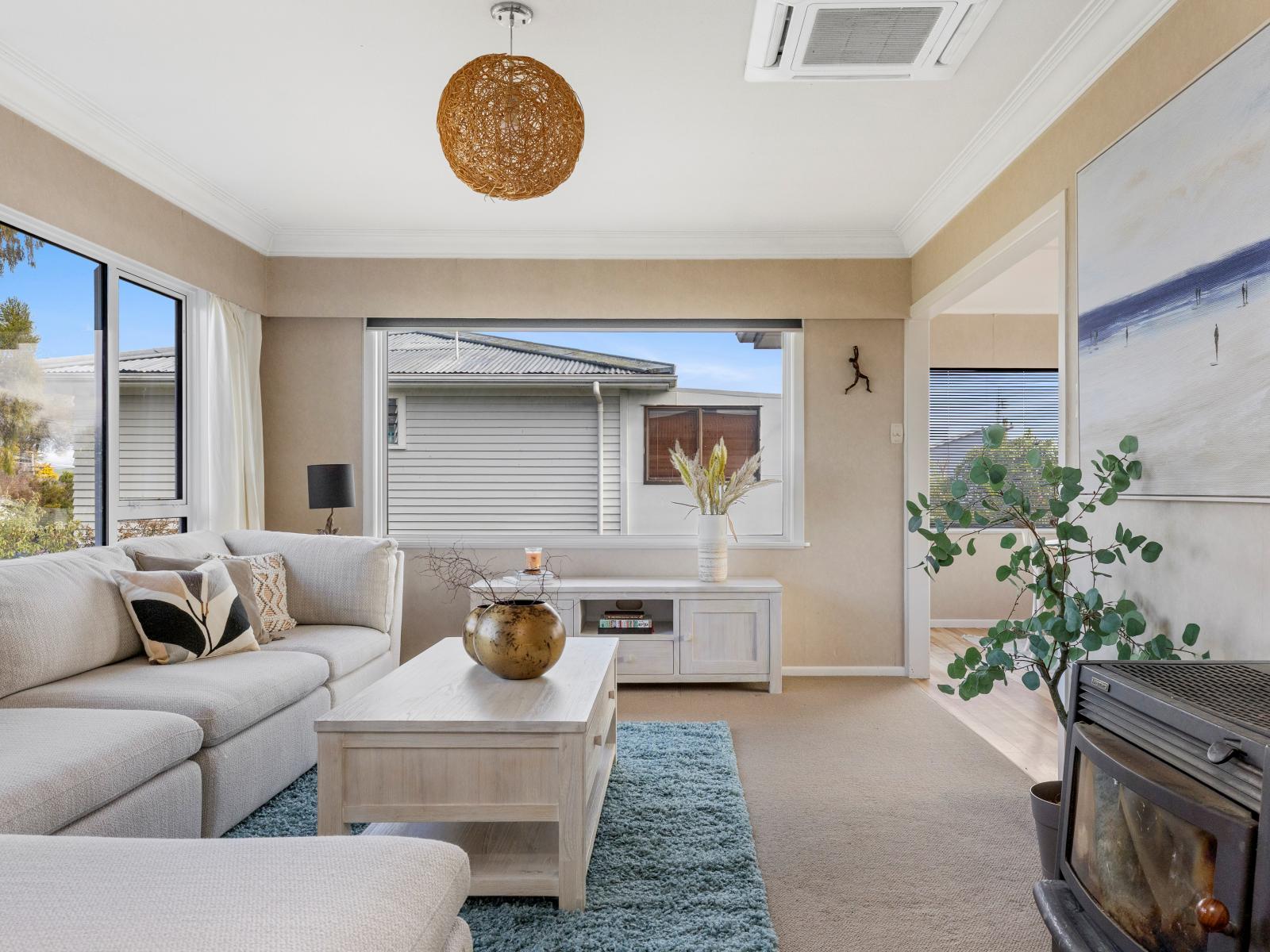 Unit 2, 208 Tamamutu Street, Taupo