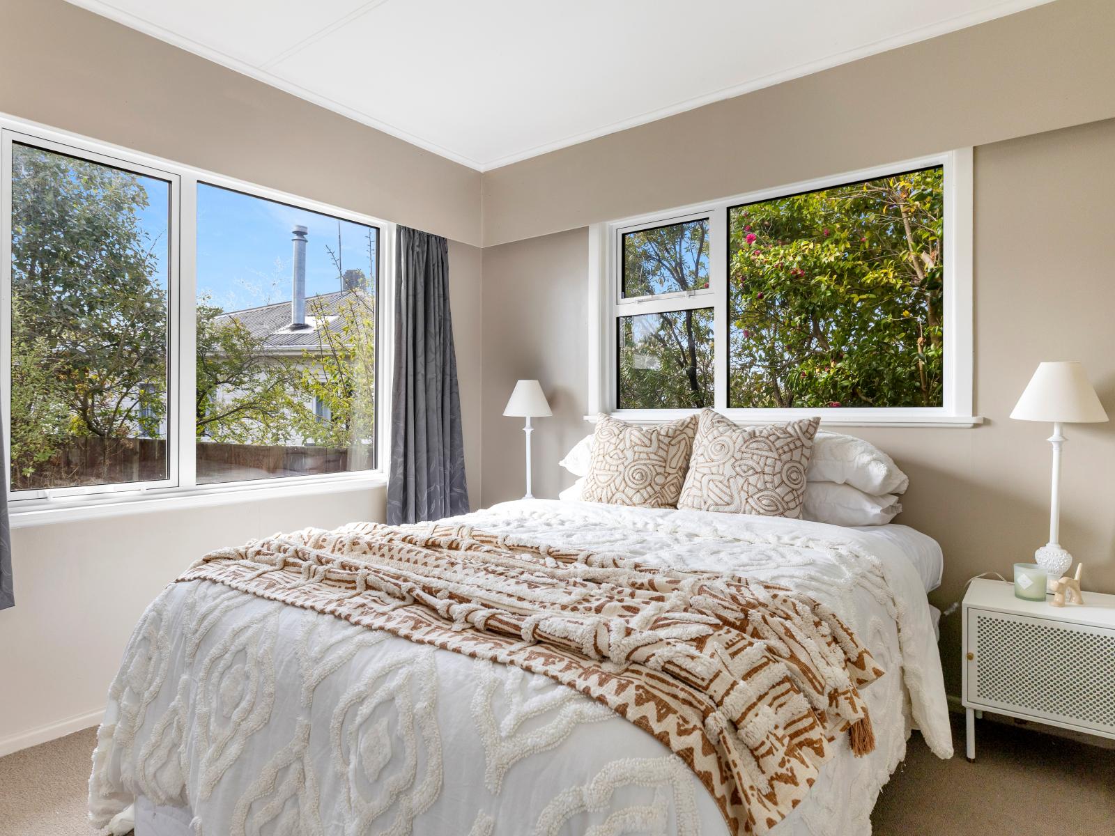 Unit 2, 208 Tamamutu Street, Taupo