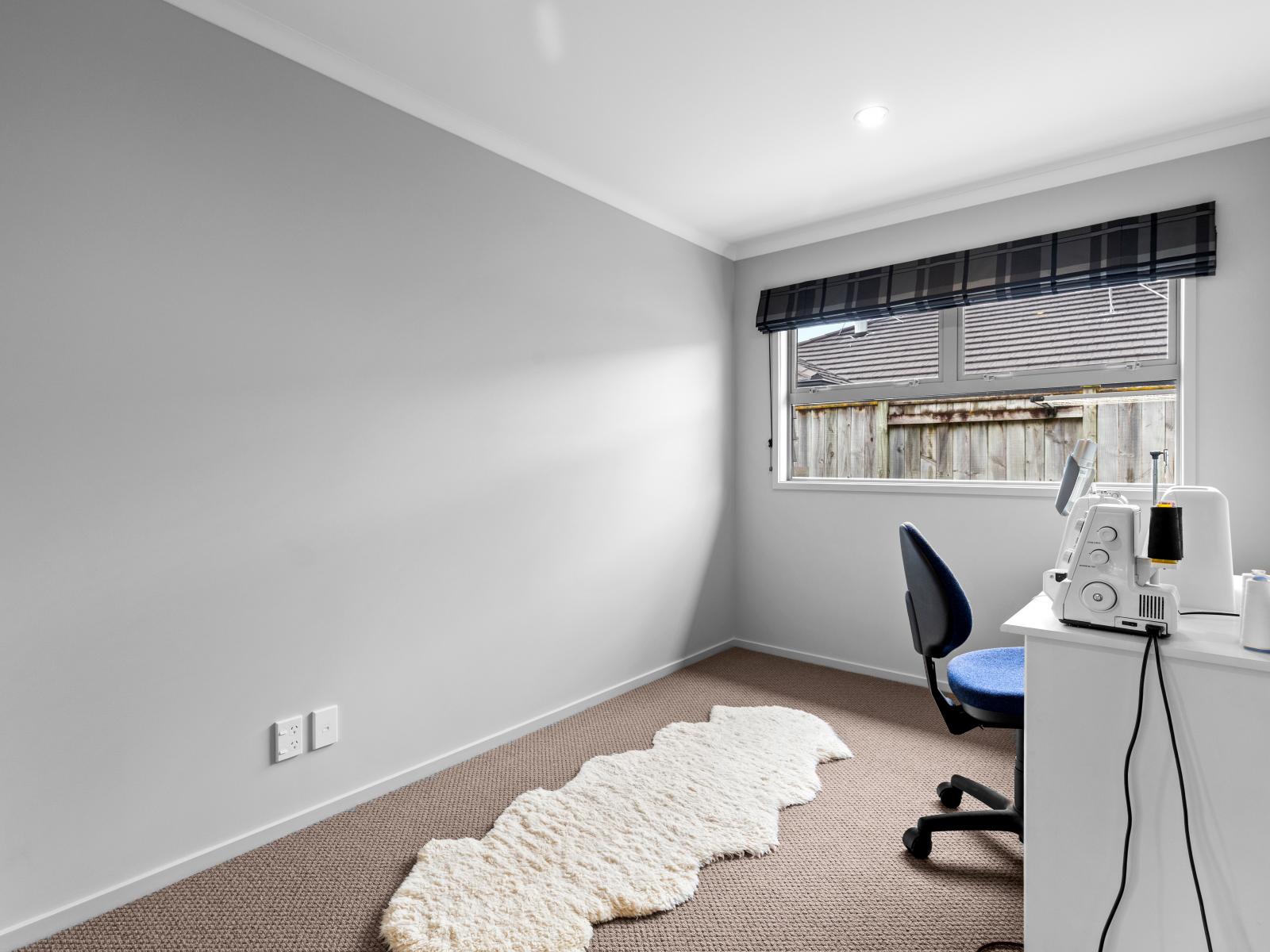 6 Murphy Court, Highbury